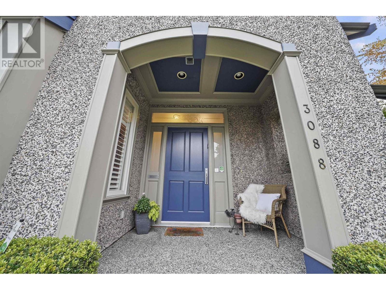 3088 Vine Street, Vancouver, British Columbia  V6K 4W1 - Photo 2 - R2822893