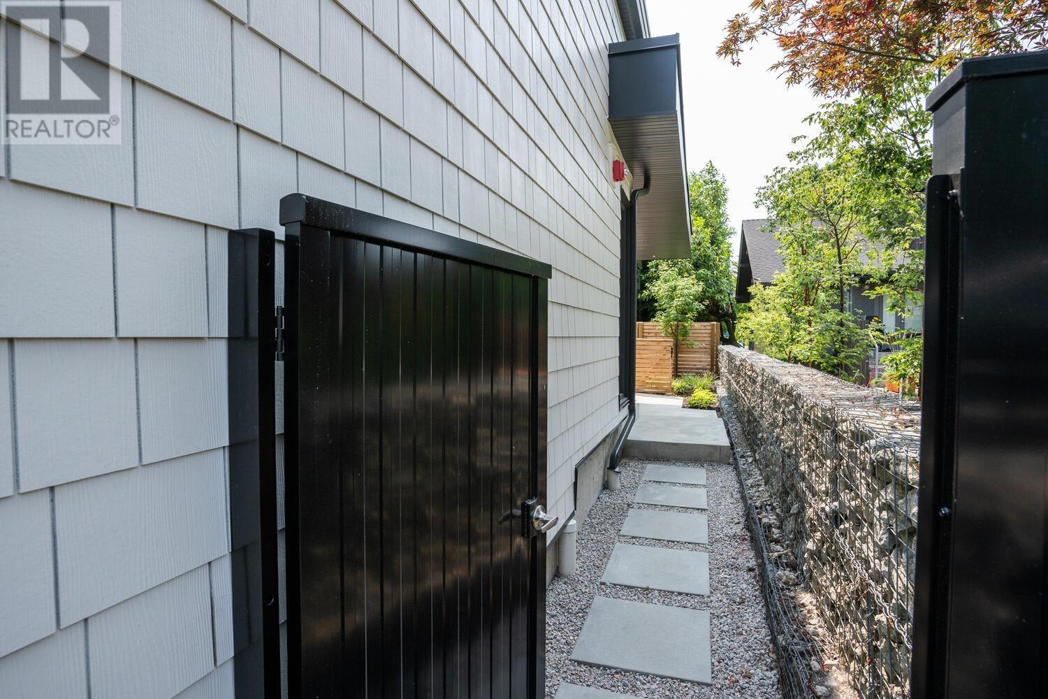 1145 E 24th Avenue, Vancouver, British Columbia  V5V 2B3 - Photo 19 - R2822897