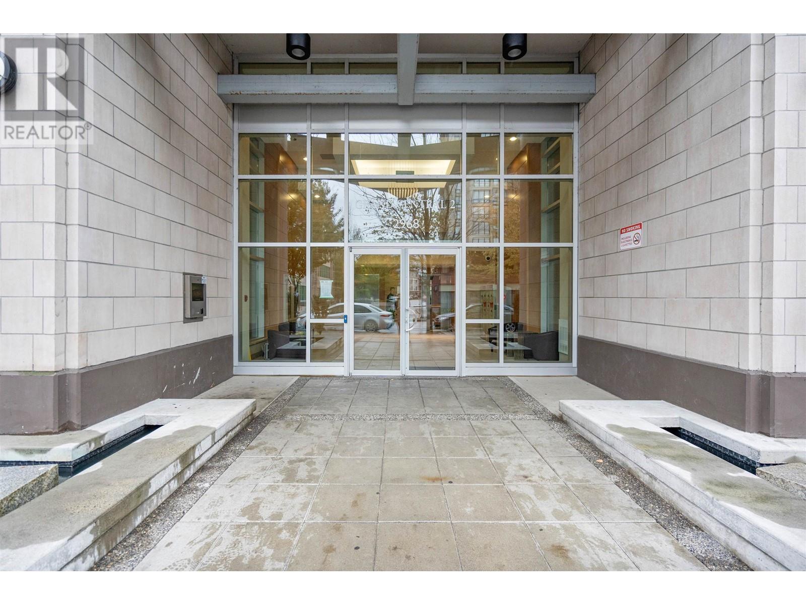 2302 2968 Glen Drive, Coquitlam, British Columbia  V3B 0C4 - Photo 27 - R2822903