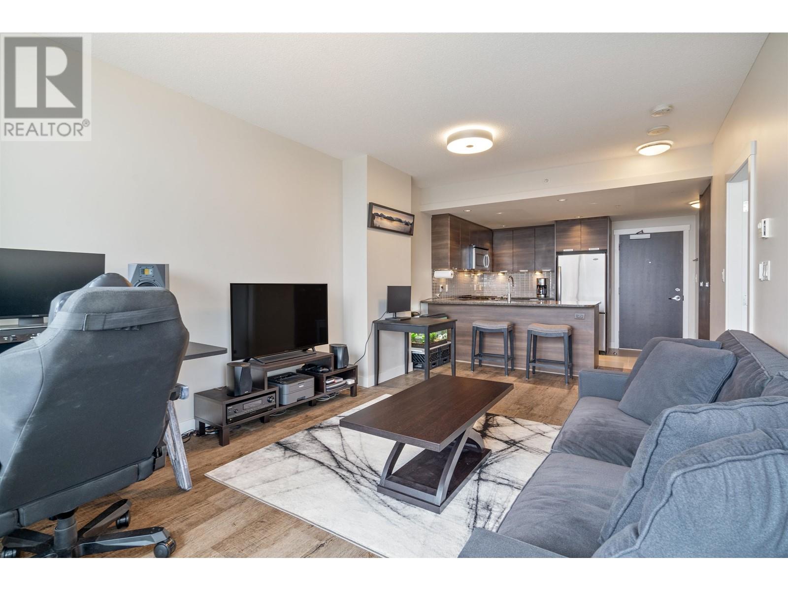 2302 2968 Glen Drive, Coquitlam, British Columbia  V3B 0C4 - Photo 7 - R2822903