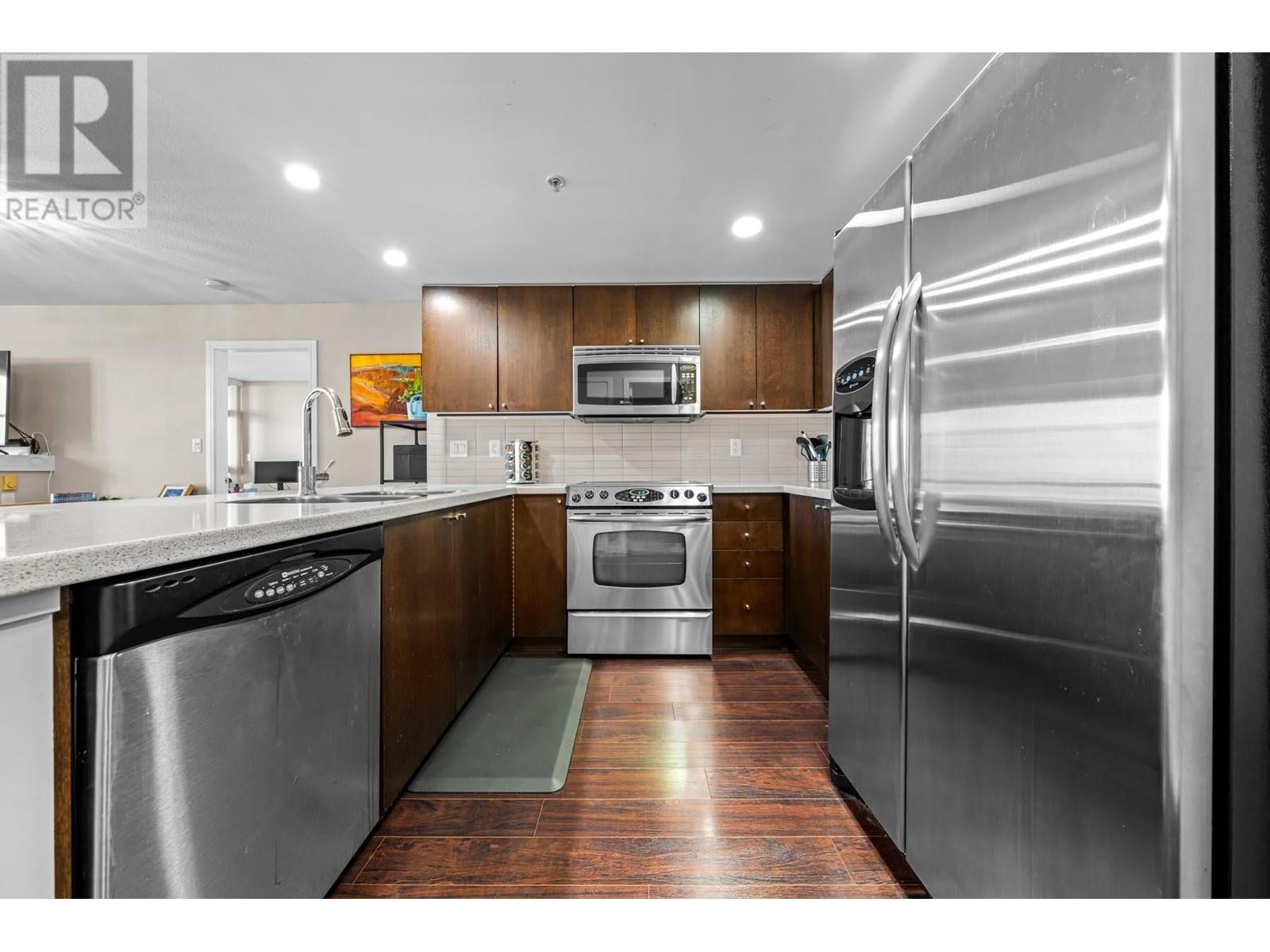 1003 4400 Buchanan Street, Burnaby, British Columbia  V5C 0E3 - Photo 3 - R2822907