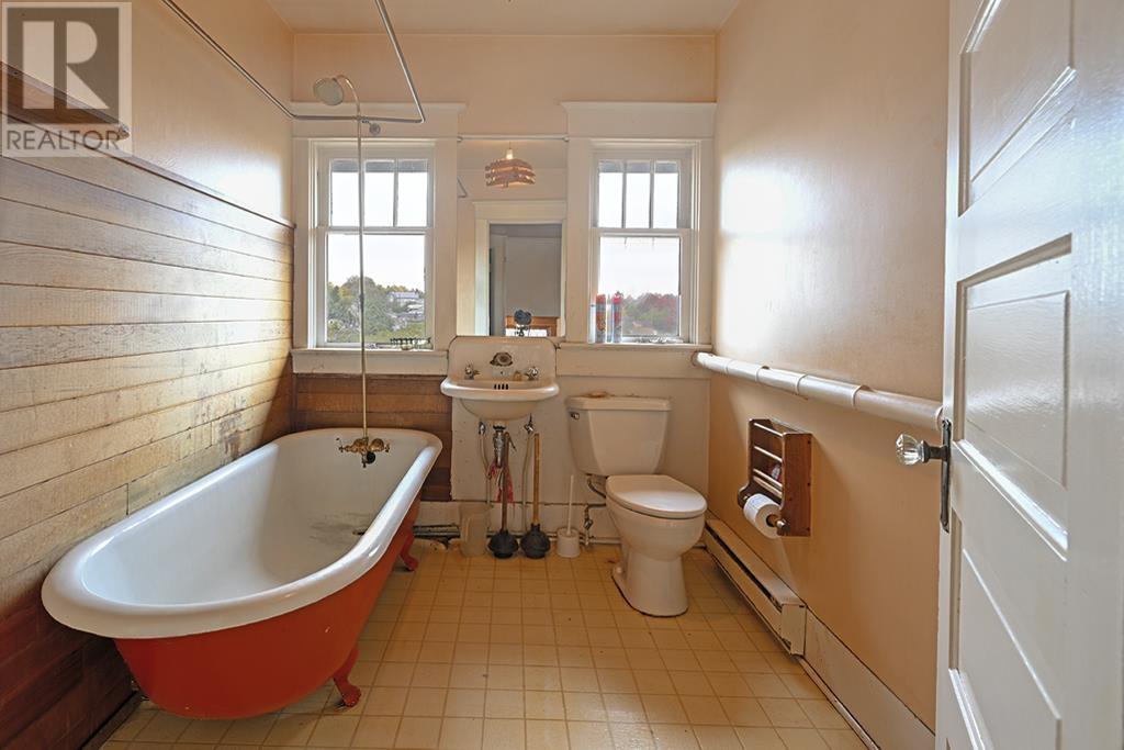 619 E 22nd Avenue, Vancouver, British Columbia  V5V 1V3 - Photo 10 - R2822894
