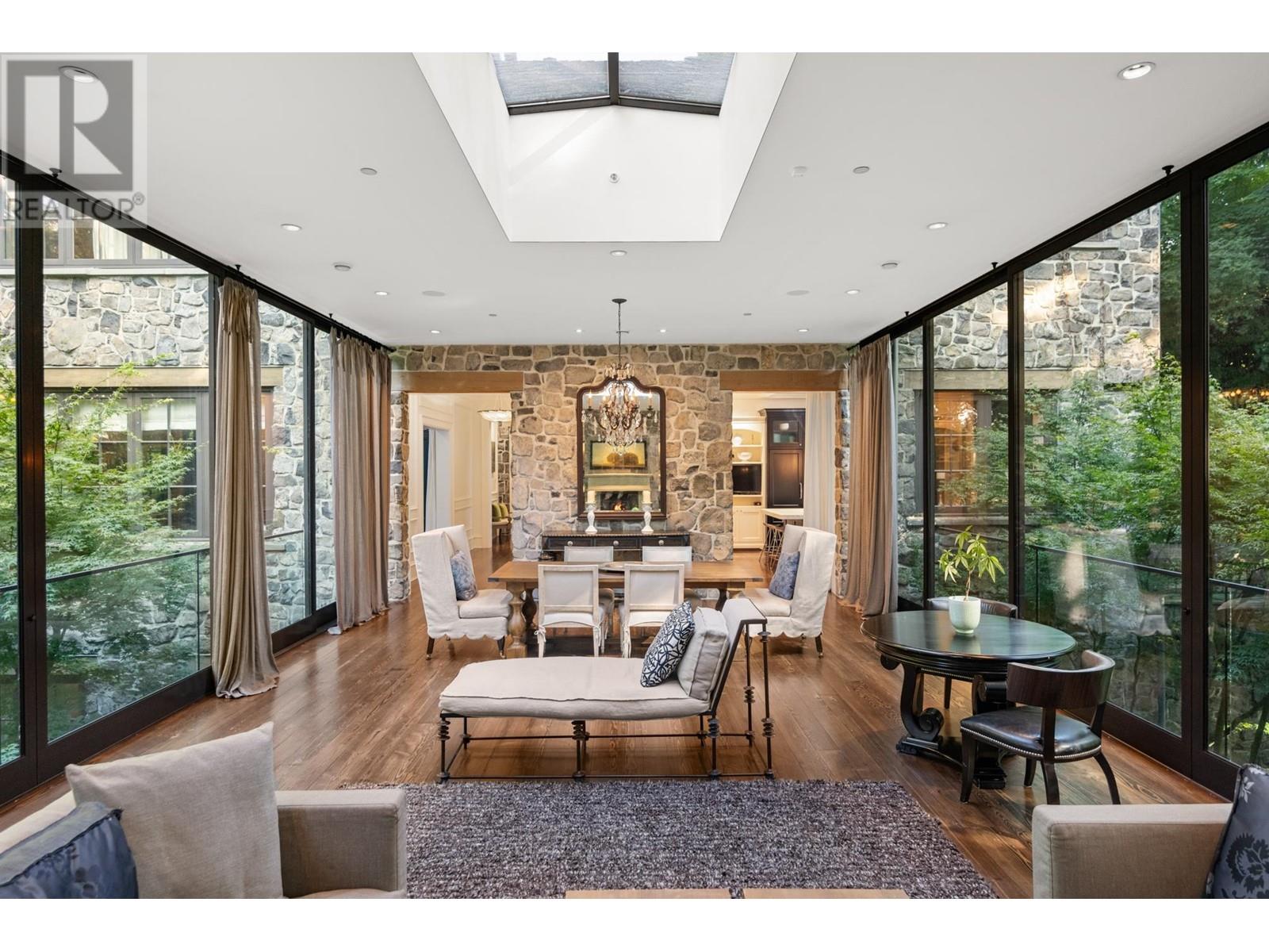 1880 Sw Marine Drive, Vancouver, British Columbia  V6P 6B2 - Photo 26 - R2822929