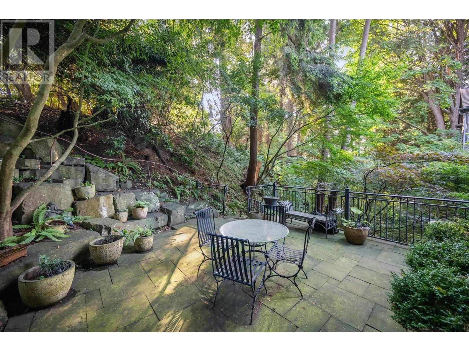 1880 Sw Marine Drive, Vancouver, British Columbia  V6P 6B2 - Photo 34 - R2822929