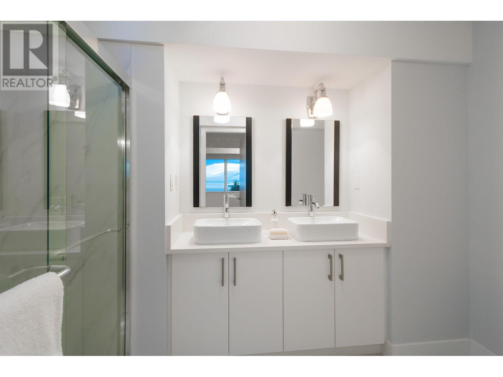 2707 Rosebery Avenue, West Vancouver, British Columbia  V7V 3A3 - Photo 24 - R2822848