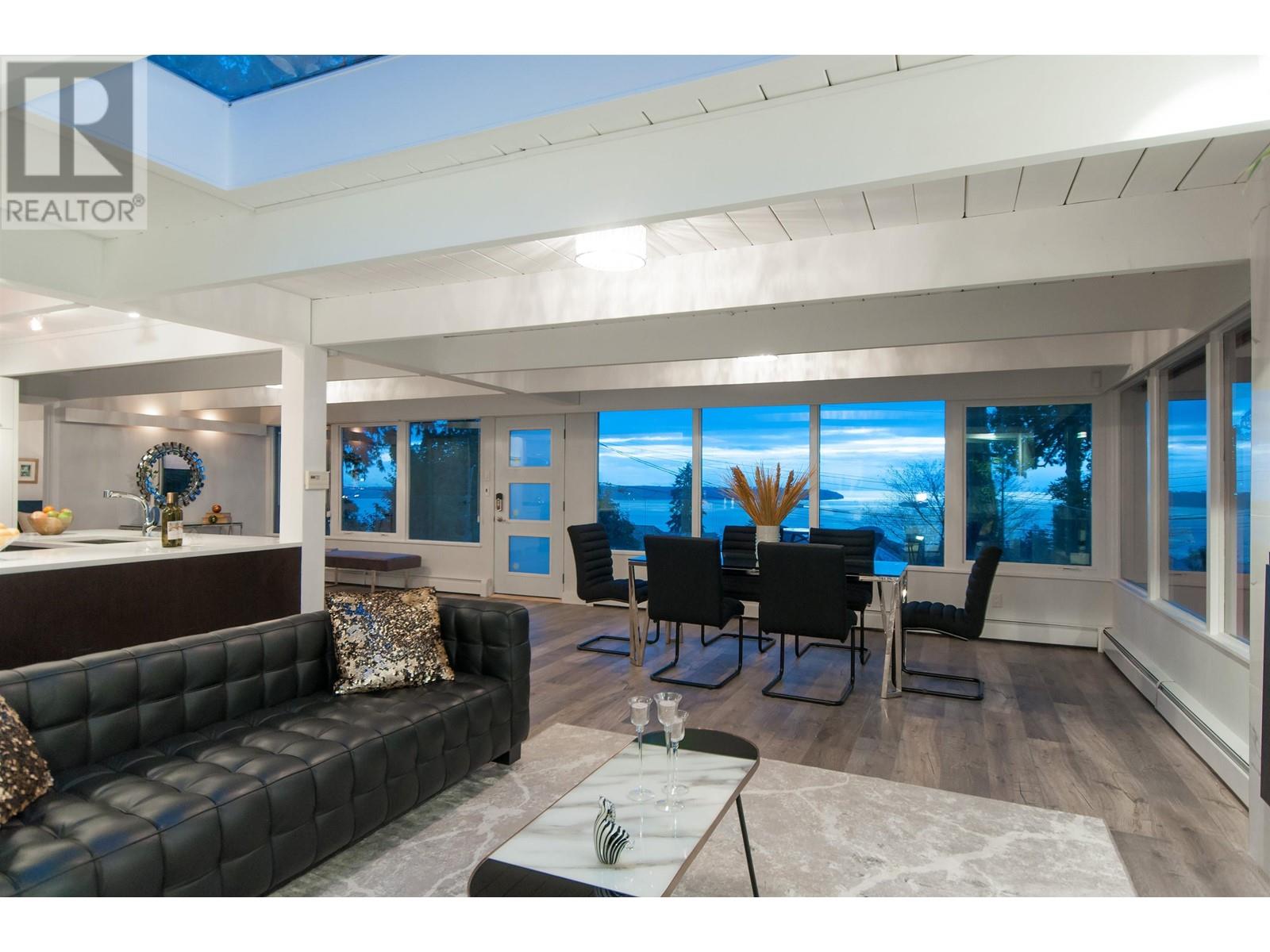 2707 Rosebery Avenue, West Vancouver, British Columbia  V7V 3A3 - Photo 11 - R2822848