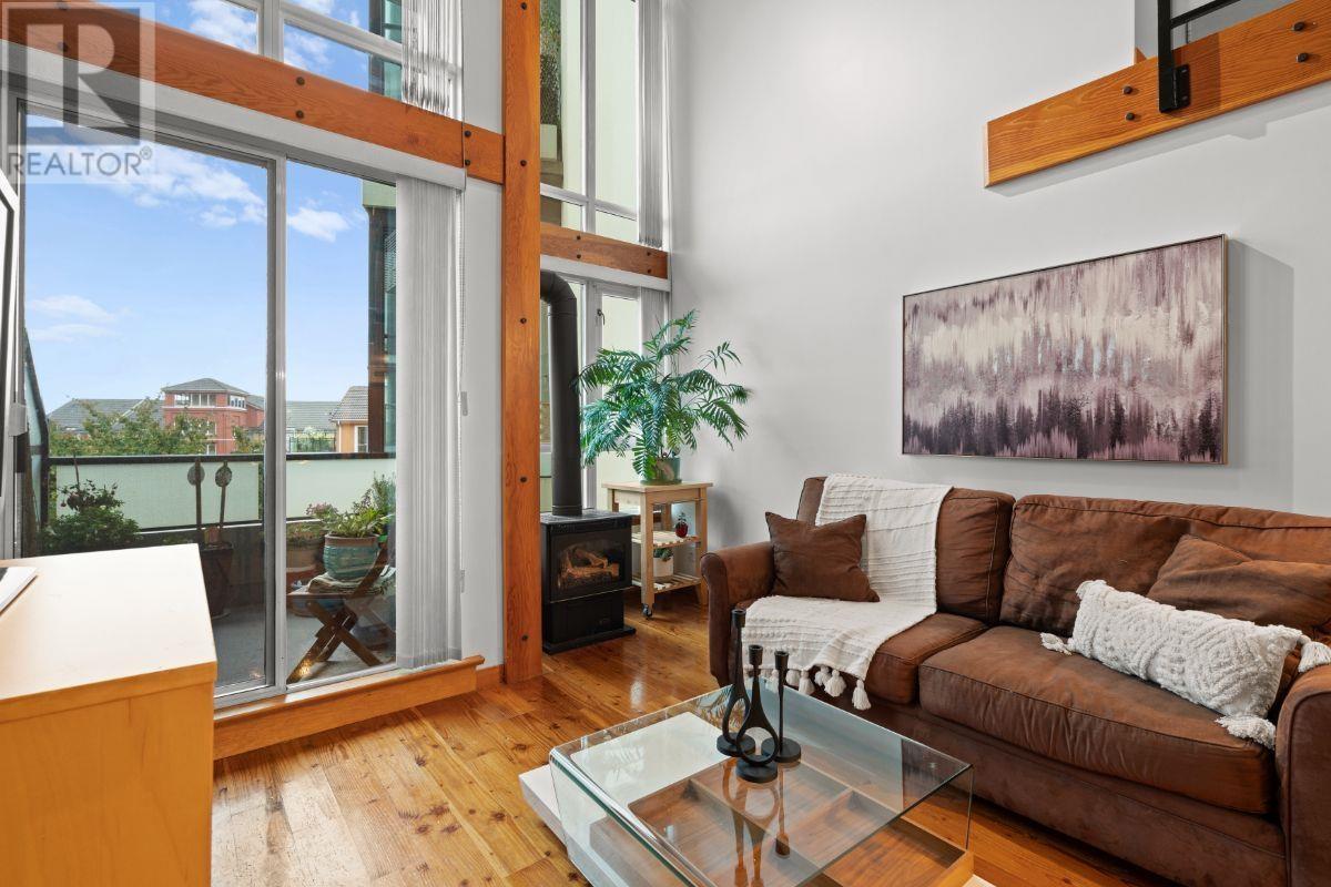 215 7 Rialto Court, New Westminster, British Columbia  V3M 7A8 - Photo 10 - R2822891