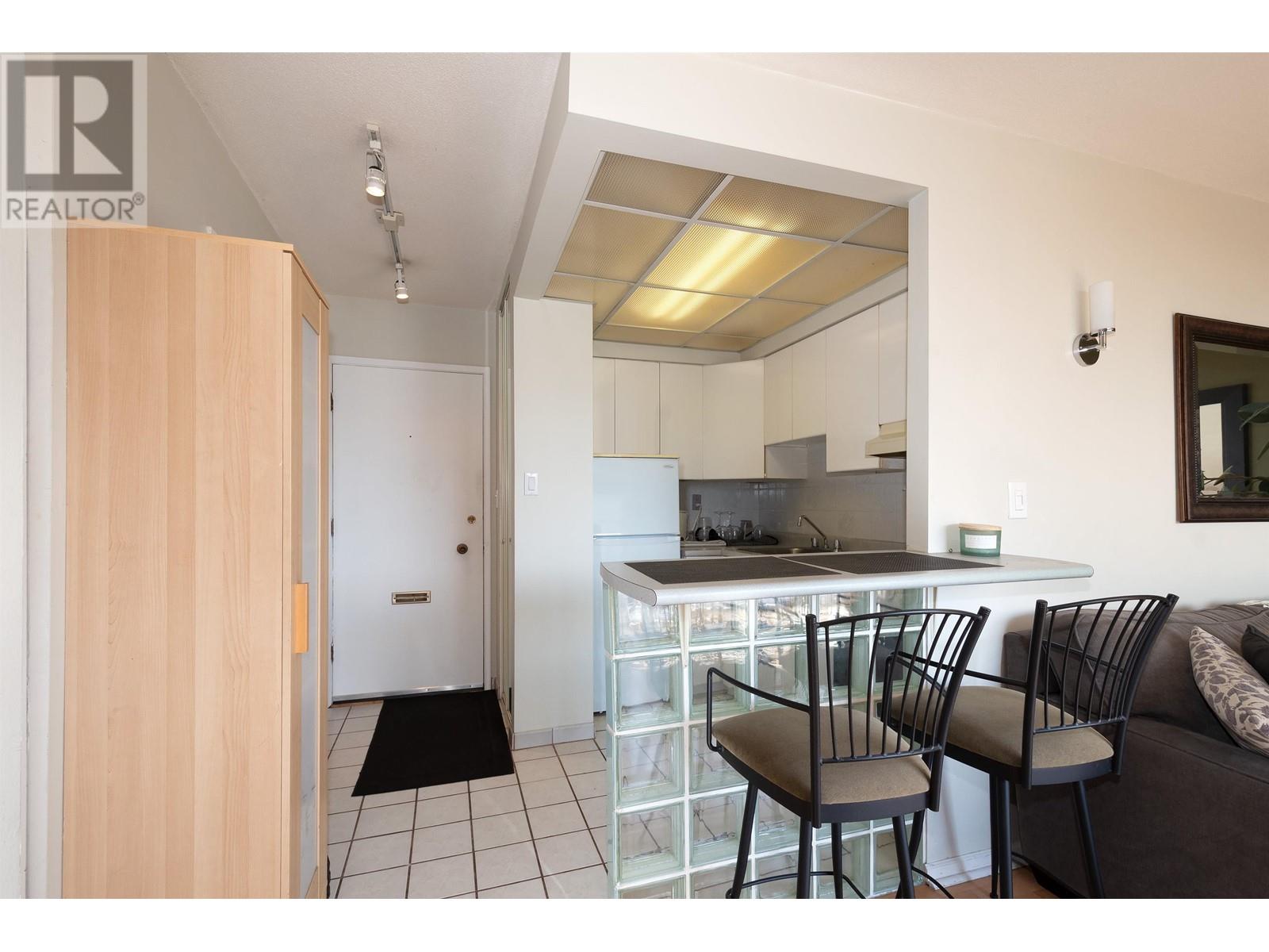 1607 1251 Cardero Street, Vancouver, British Columbia  V6G 2H9 - Photo 11 - R2822916