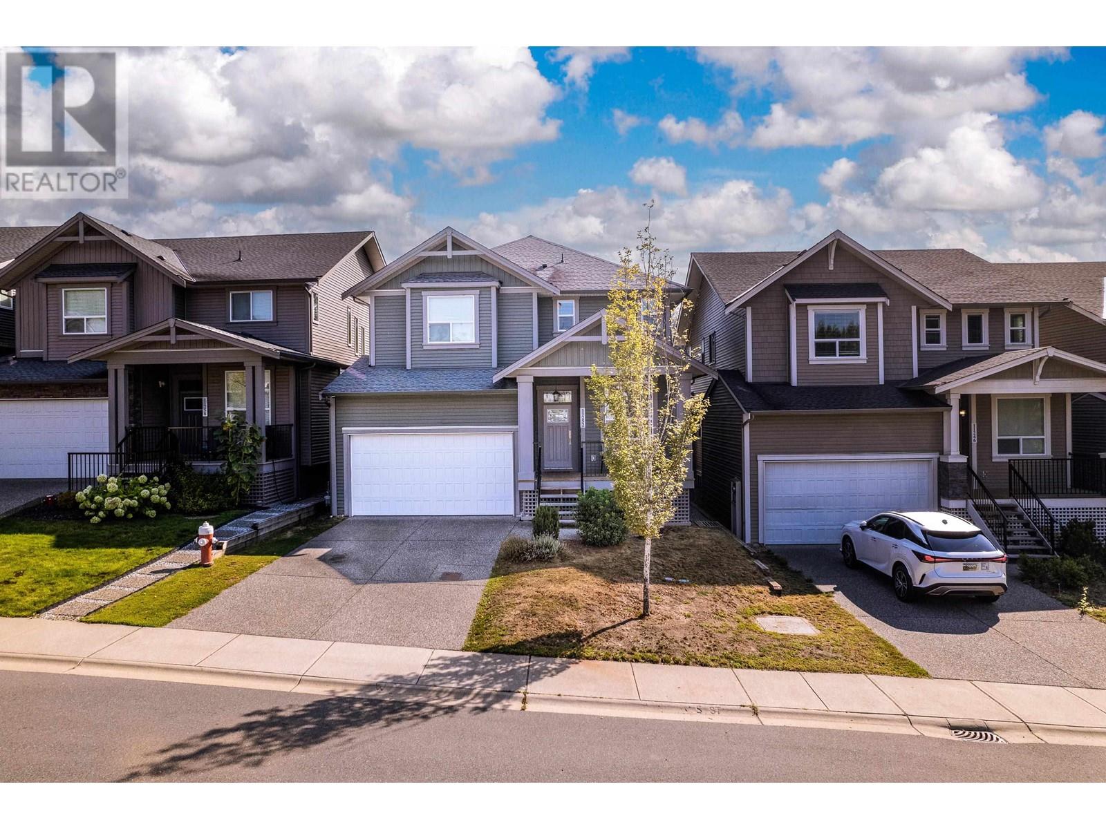 11252 243B STREET, maple ridge, British Columbia