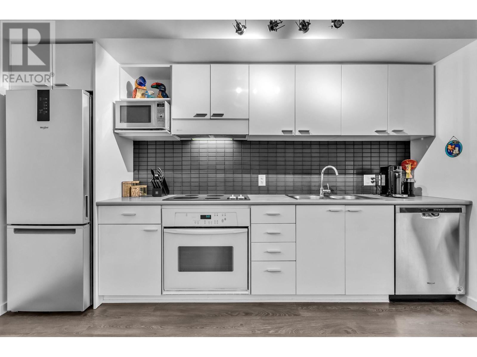 902 111 W Georgia Street, Vancouver, British Columbia  V6B 1T8 - Photo 2 - R2814864