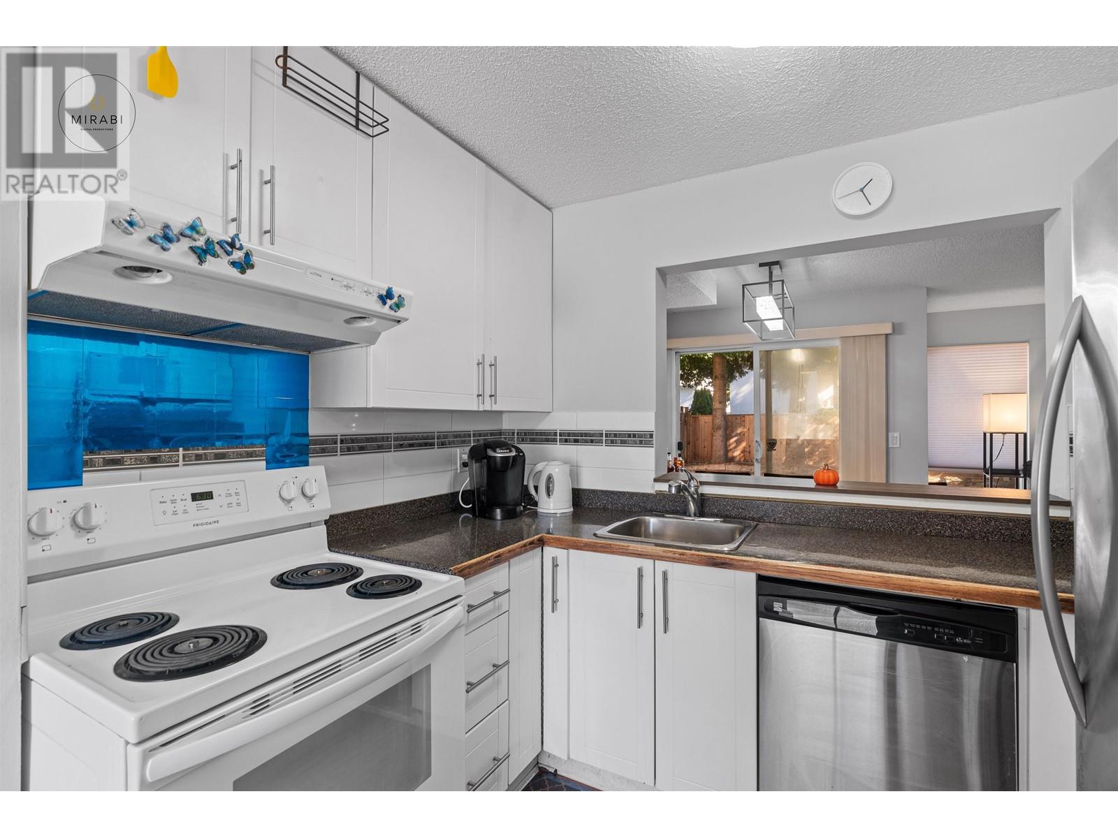 875 Pinebrook Place, Coquitlam, British Columbia  V3C 4C1 - Photo 9 - R2822923