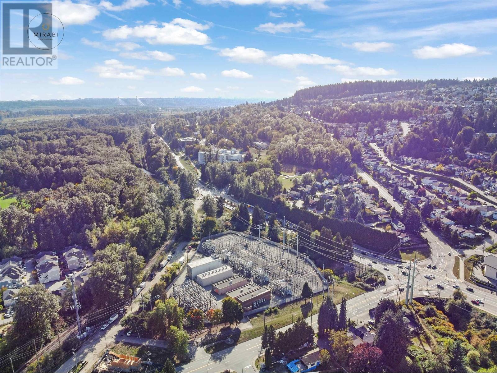 875 Pinebrook Place, Coquitlam, British Columbia  V3C 4C1 - Photo 2 - R2822923