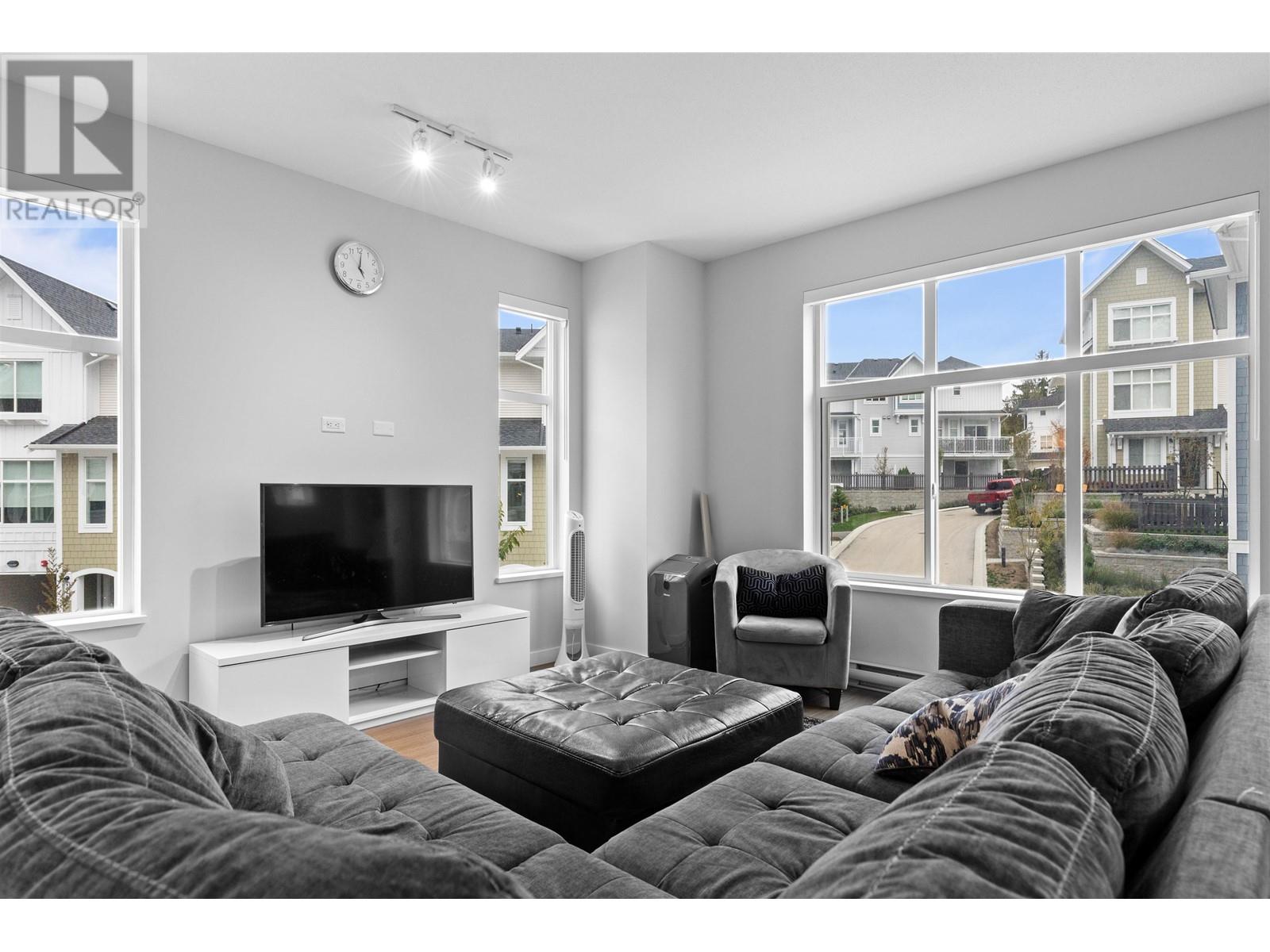 1040 11280 Pazarena Place, Maple Ridge, British Columbia  V2X 4K9 - Photo 21 - R2822981