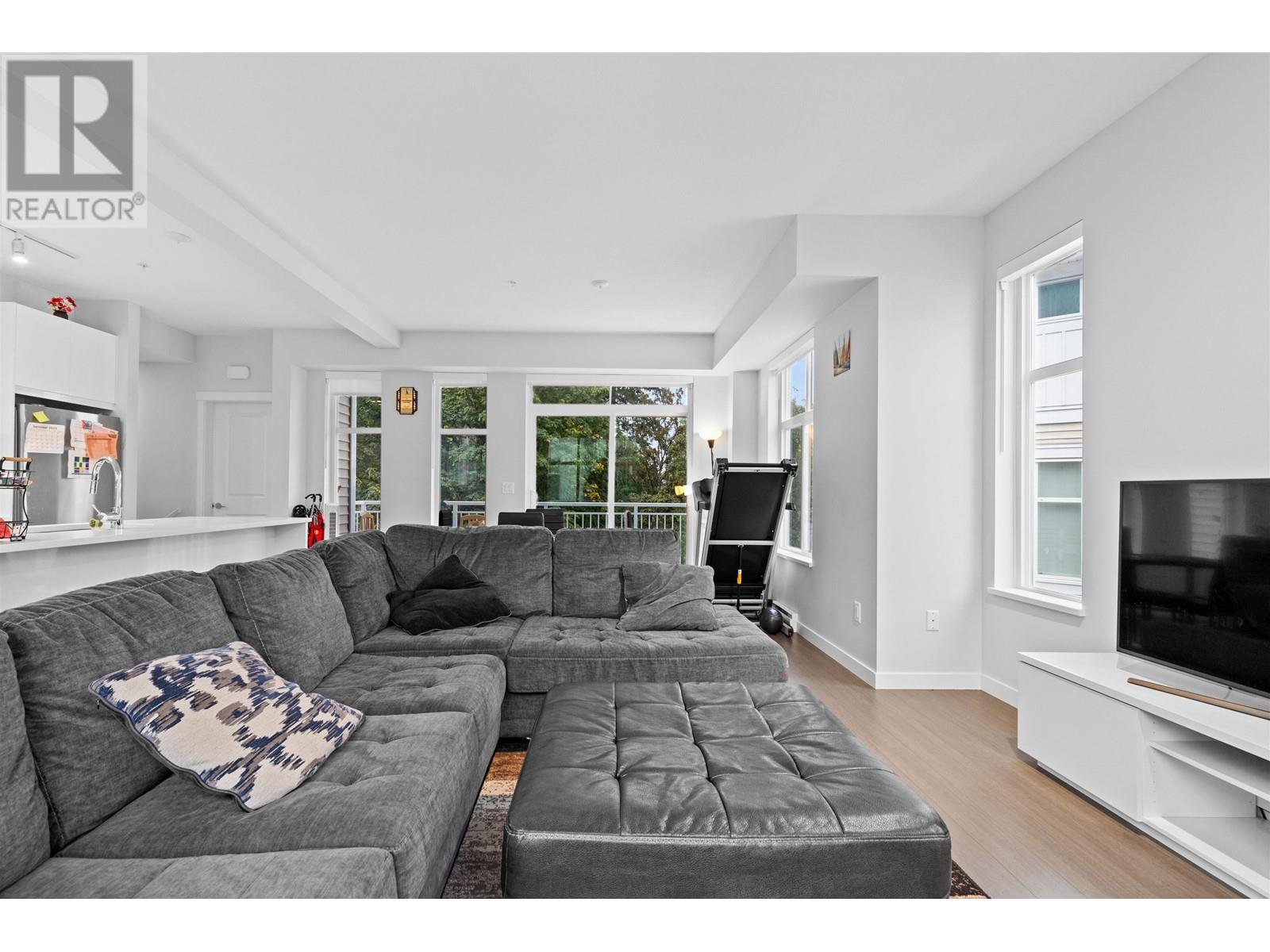 1040 11280 Pazarena Place, Maple Ridge, British Columbia  V2X 4K9 - Photo 24 - R2822981