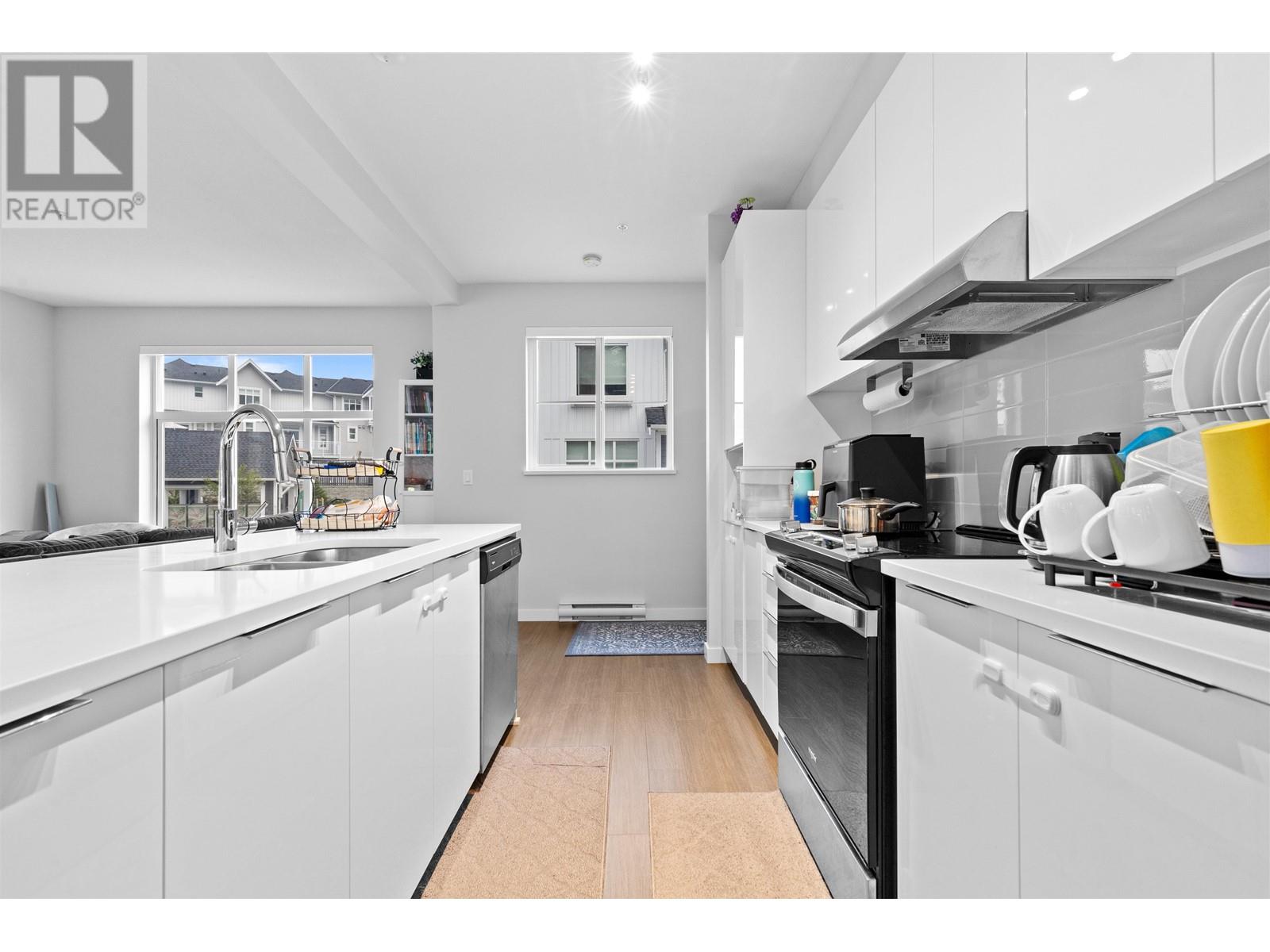 1040 11280 Pazarena Place, Maple Ridge, British Columbia  V2X 4K9 - Photo 27 - R2822981