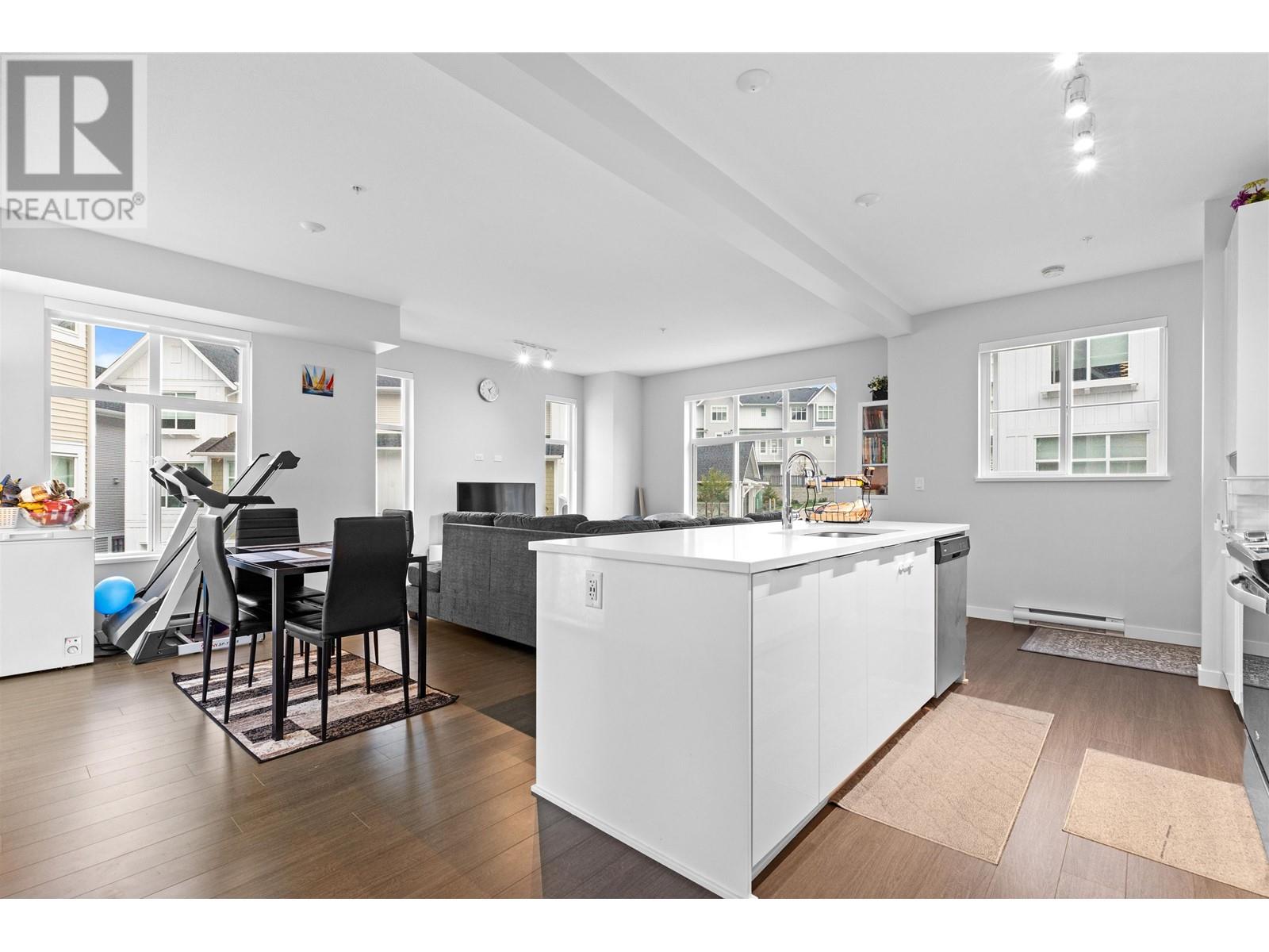 1040 11280 Pazarena Place, Maple Ridge, British Columbia  V2X 4K9 - Photo 31 - R2822981