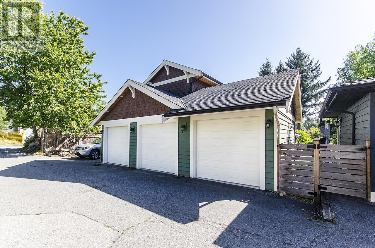 1139 Harold Road, North Vancouver, British Columbia  V7K 1G2 - Photo 28 - R2823032