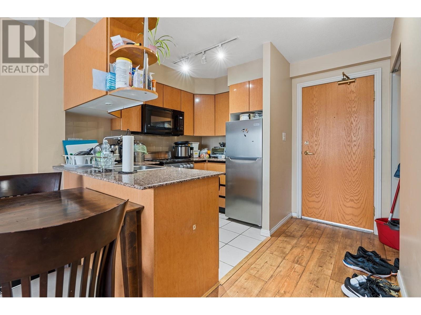 2402 1189 Howe Street, Vancouver, British Columbia  V6Z 2X4 - Photo 9 - R2823038