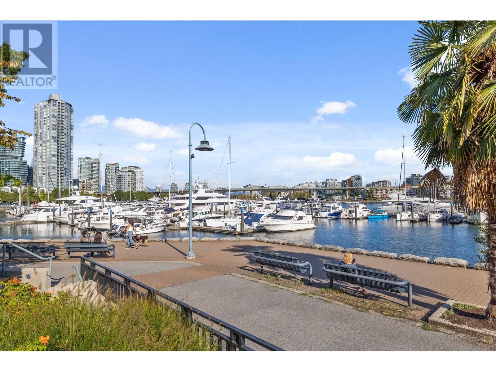 605 1288 Marinaside Crescent, Vancouver, British Columbia  V6Z 2W5 - Photo 29 - R2823040