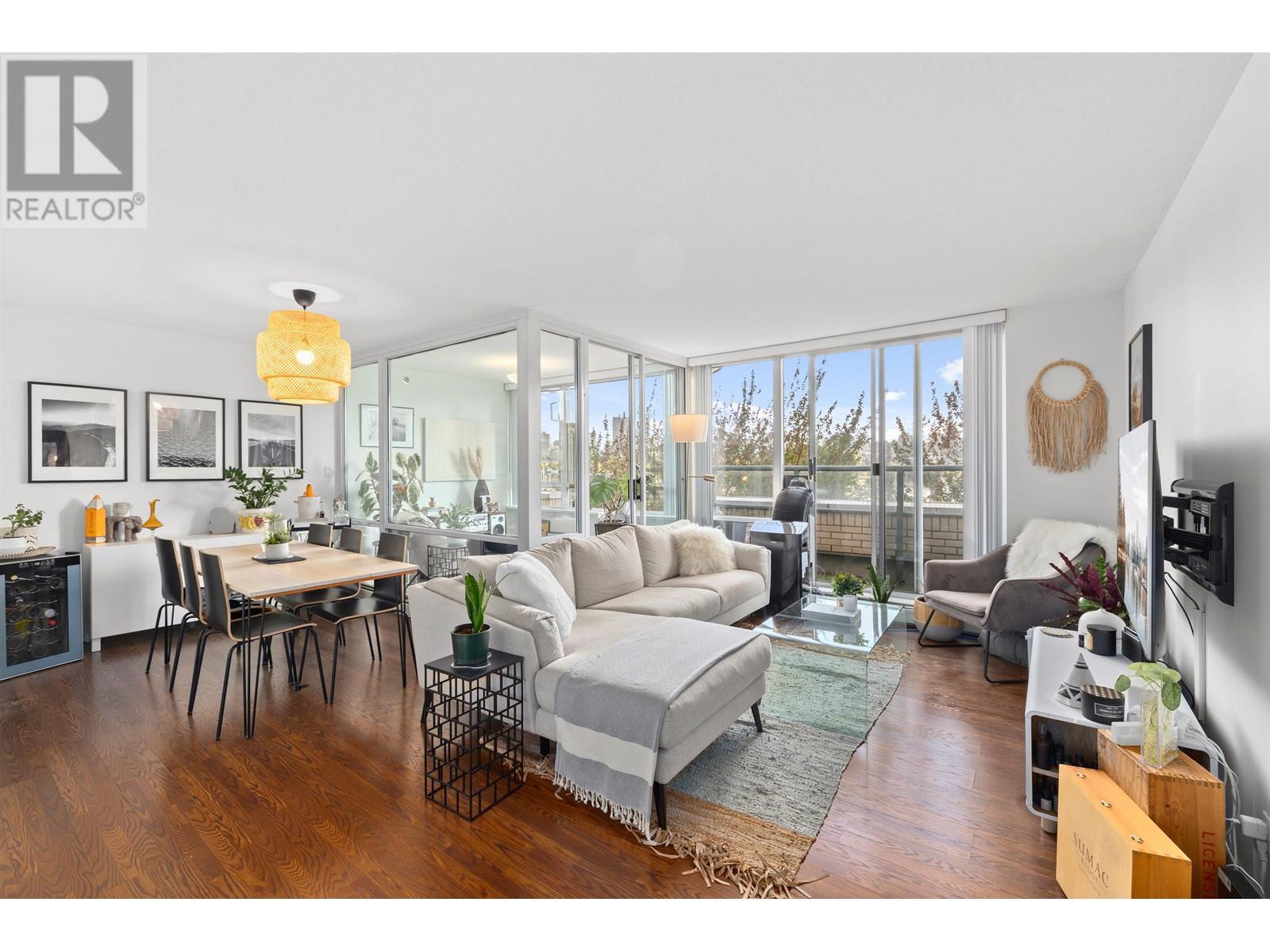 605 1288 Marinaside Crescent, Vancouver, British Columbia  V6Z 2W5 - Photo 4 - R2823040