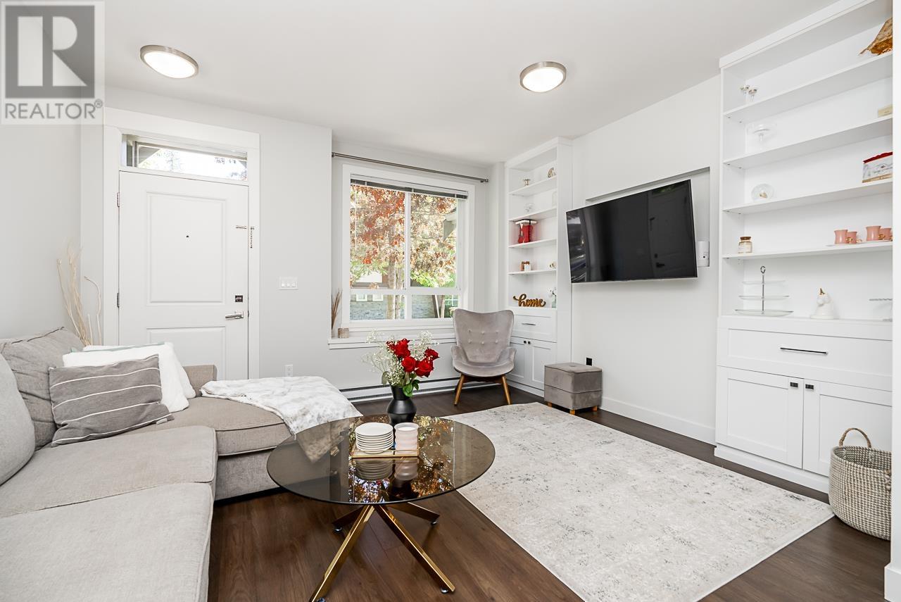 4 3395 Galloway Avenue, Coquitlam, British Columbia  V3E 0H2 - Photo 2 - R2823064