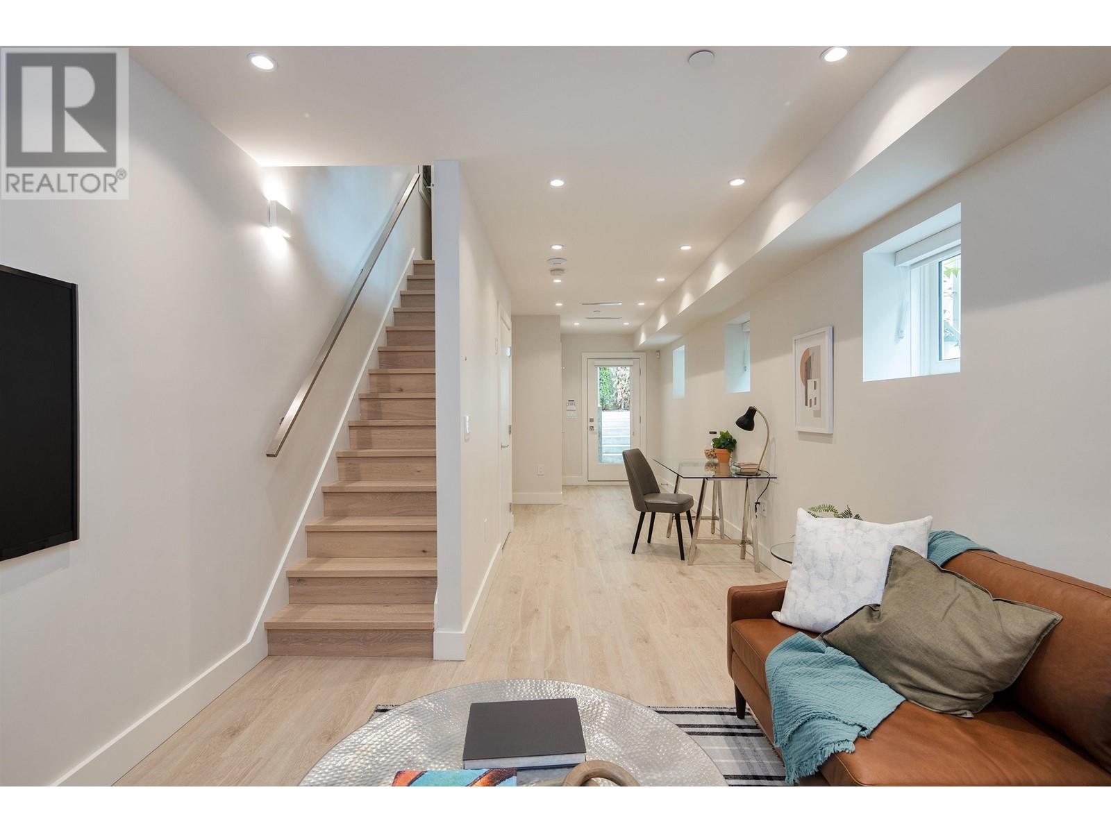 3782 Quebec Street, Vancouver, British Columbia  V5V 3K4 - Photo 10 - R2823074