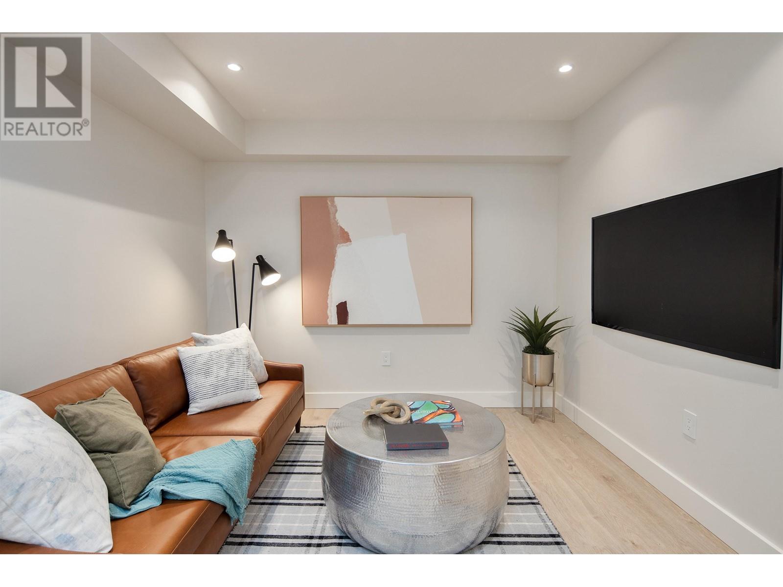 3782 Quebec Street, Vancouver, British Columbia  V5V 3K4 - Photo 9 - R2823074