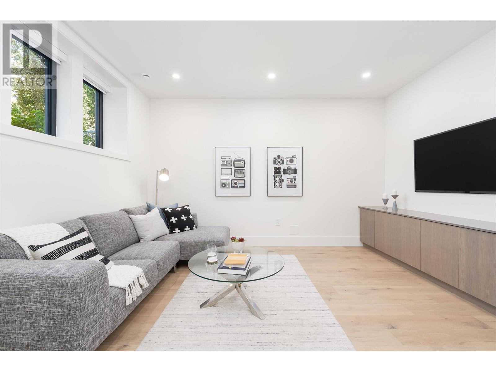4748 Inverness Street, Vancouver, British Columbia  V5V 4X6 - Photo 23 - R2822954