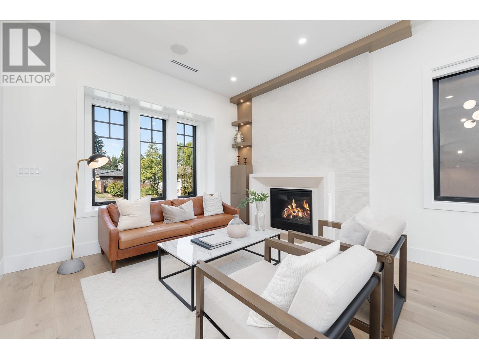 4748 Inverness Street, Vancouver, British Columbia  V5V 4X6 - Photo 6 - R2822954