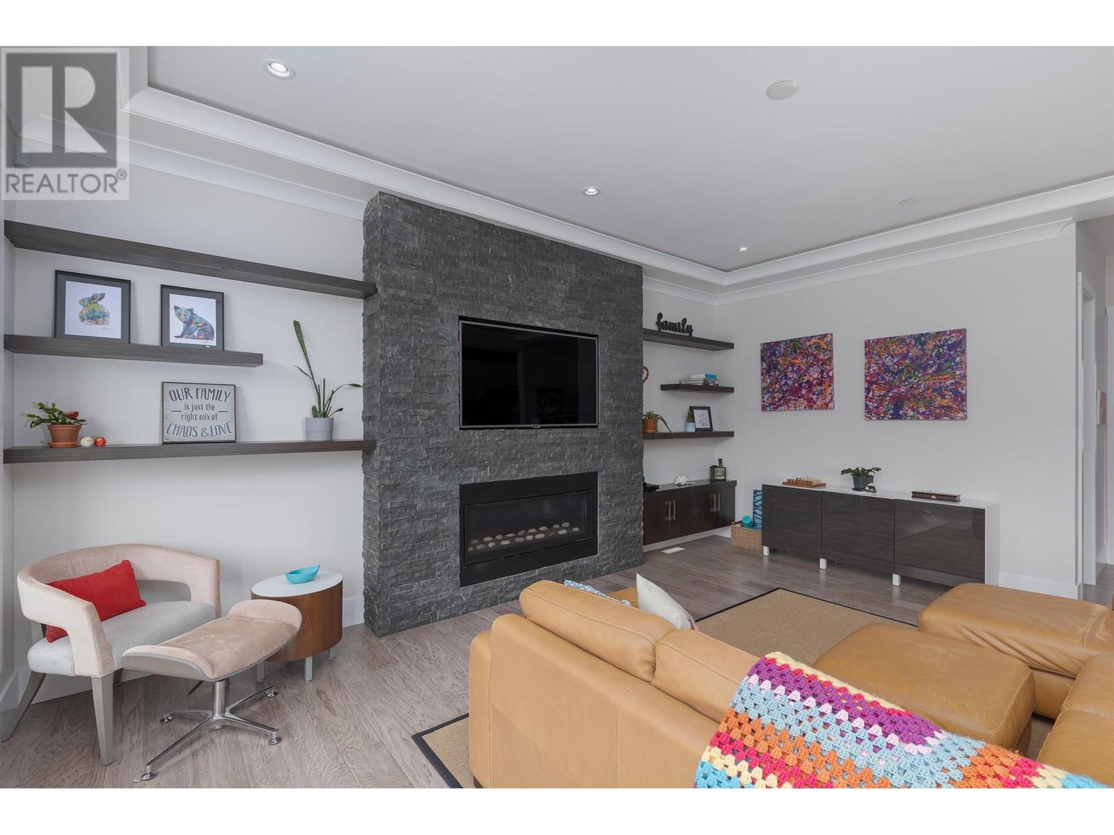 40300 Aristotle Drive, Squamish, British Columbia  V8B 0V5 - Photo 11 - R2822997