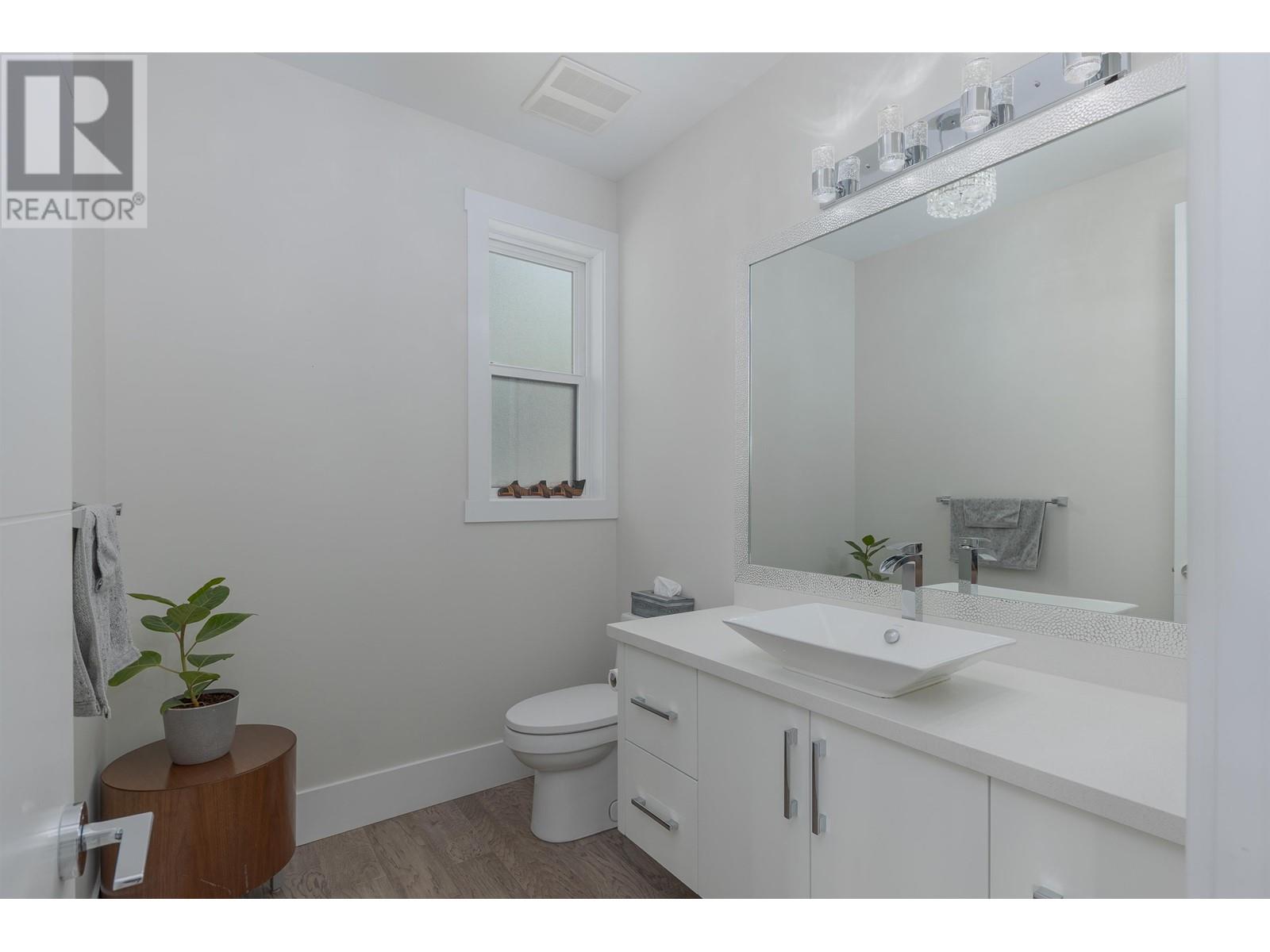 40300 Aristotle Drive, Squamish, British Columbia  V8B 0V5 - Photo 14 - R2822997