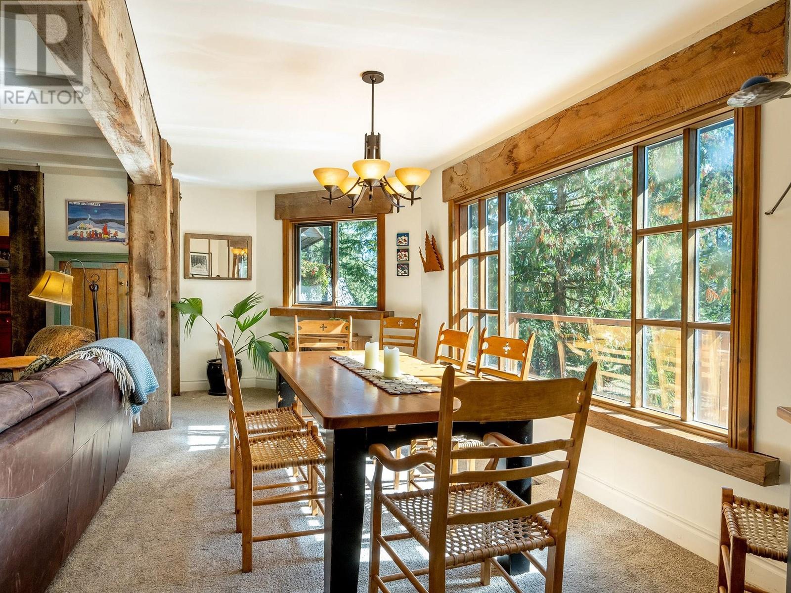 8239 Mountain View Drive, Whistler, British Columbia  V8E 0G3 - Photo 5 - R2823019