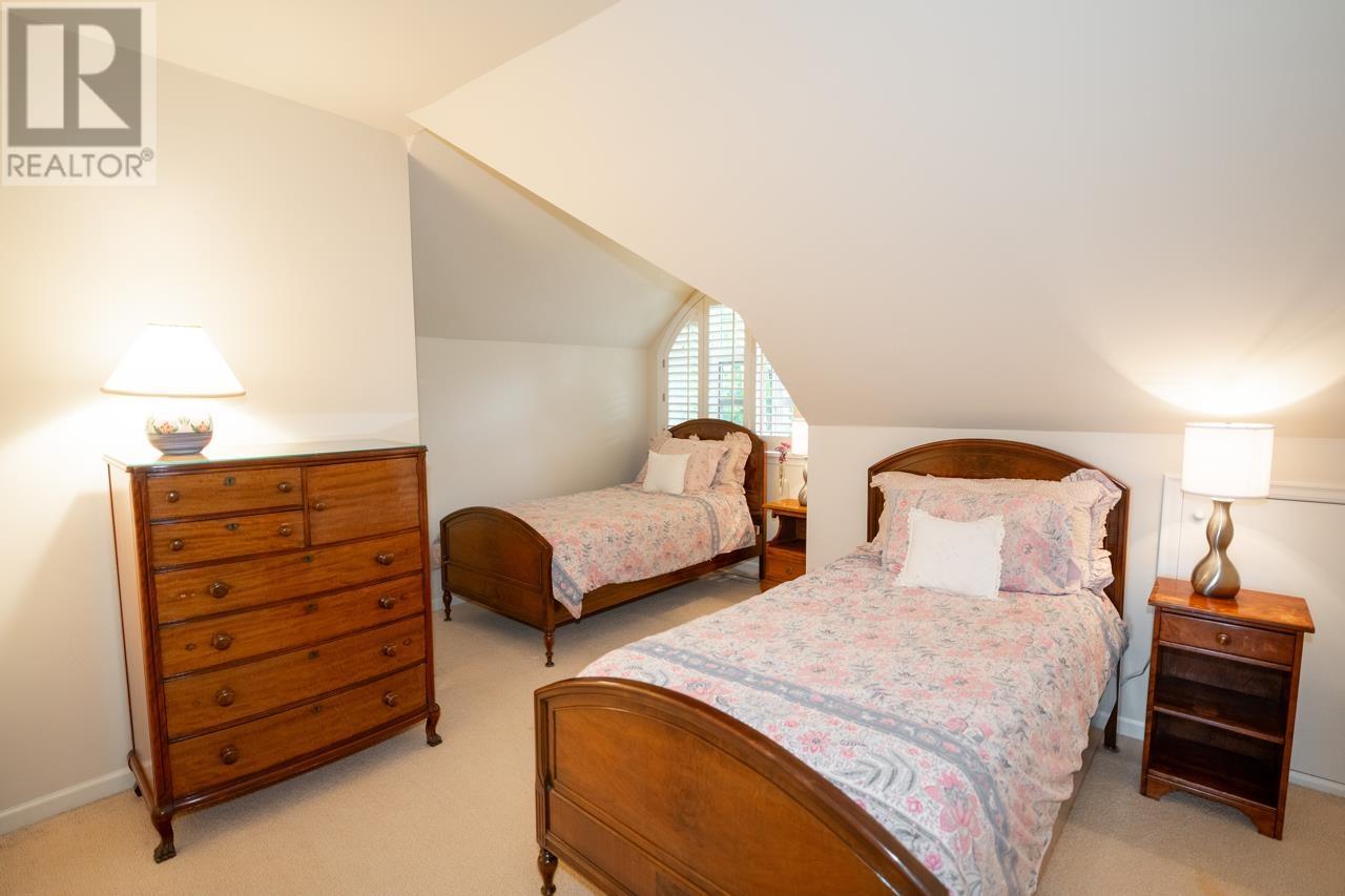 8580 Caversham Court, Vancouver, British Columbia  V6P 6R8 - Photo 28 - R2823034