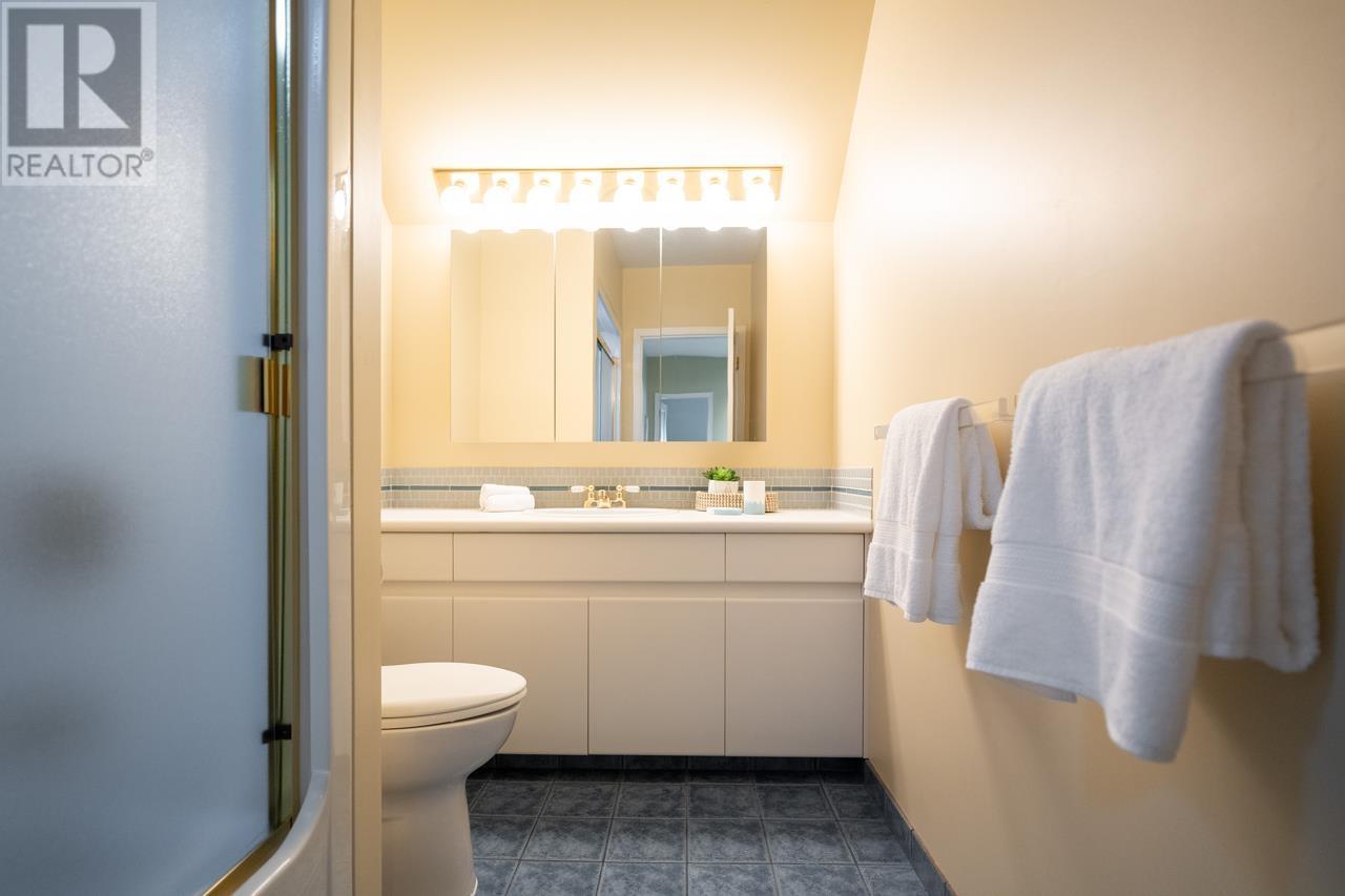 8580 Caversham Court, Vancouver, British Columbia  V6P 6R8 - Photo 29 - R2823034