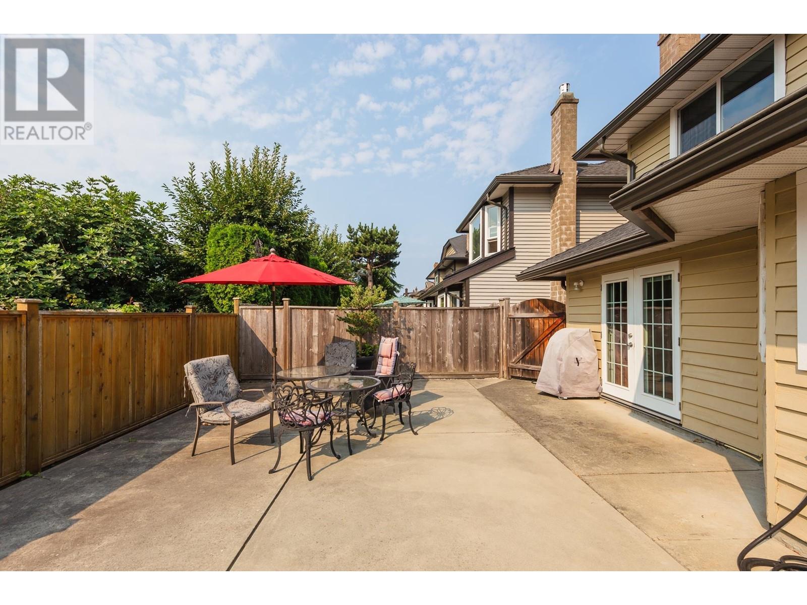 9542 Thomas Drive, Richmond, British Columbia  V7E 5X9 - Photo 18 - R2823083