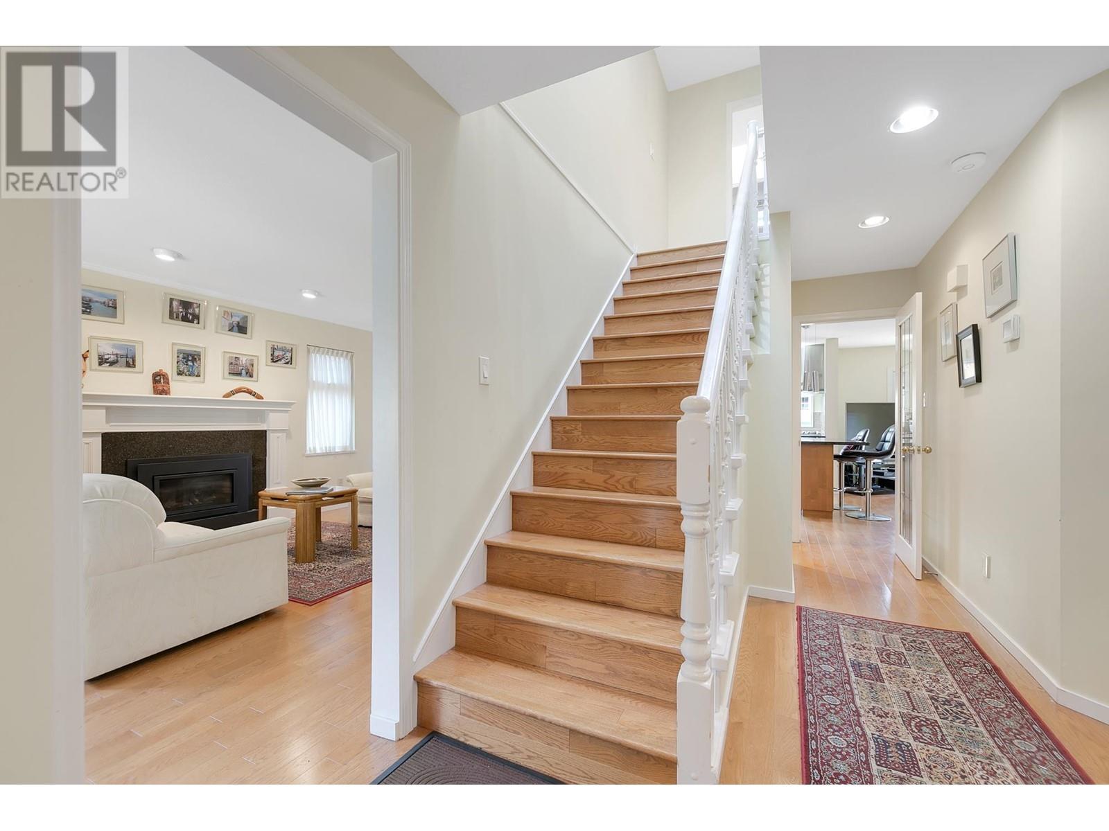 9542 Thomas Drive, Richmond, British Columbia  V7E 5X9 - Photo 20 - R2823083