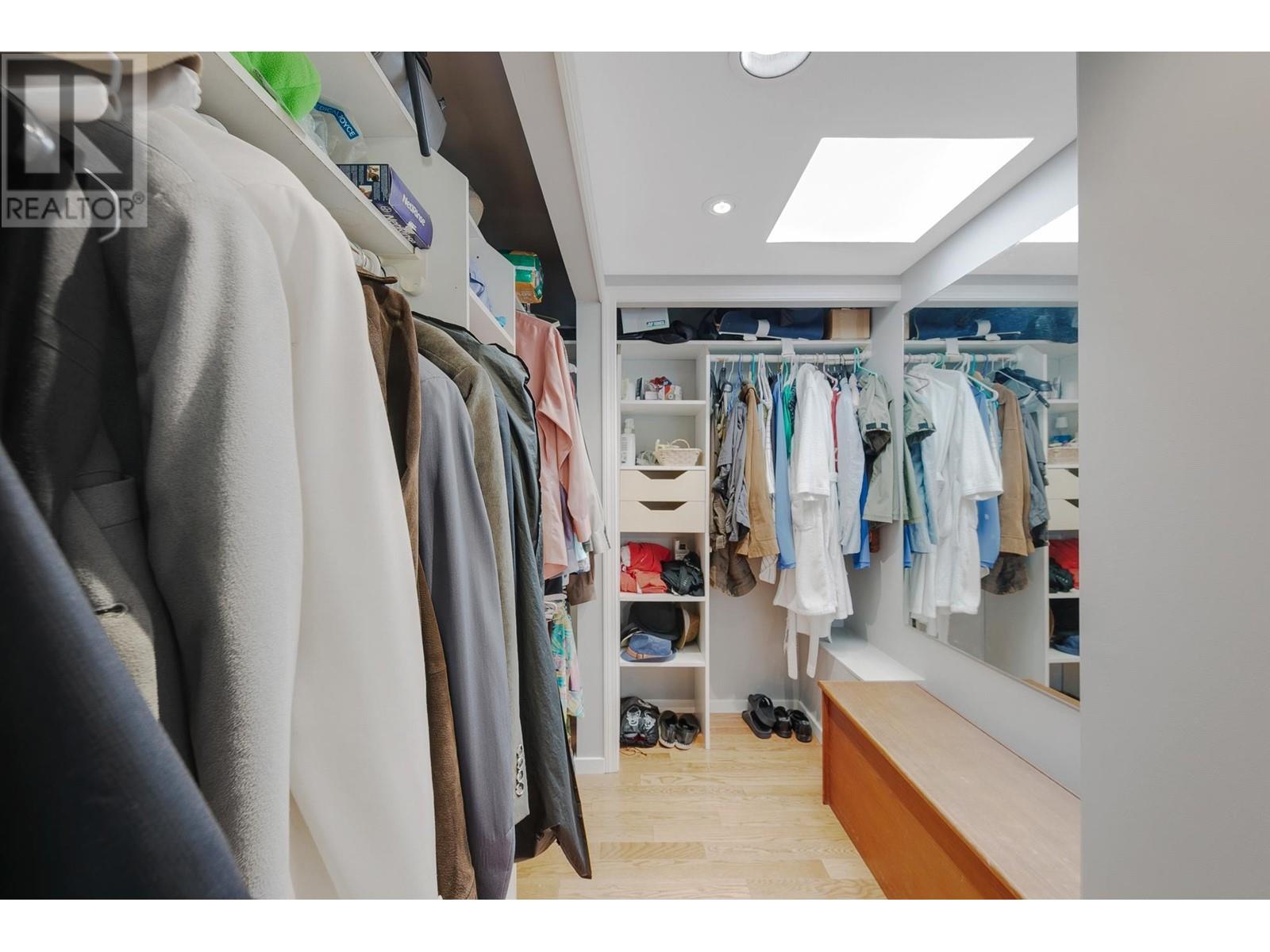 9542 Thomas Drive, Richmond, British Columbia  V7E 5X9 - Photo 26 - R2823083