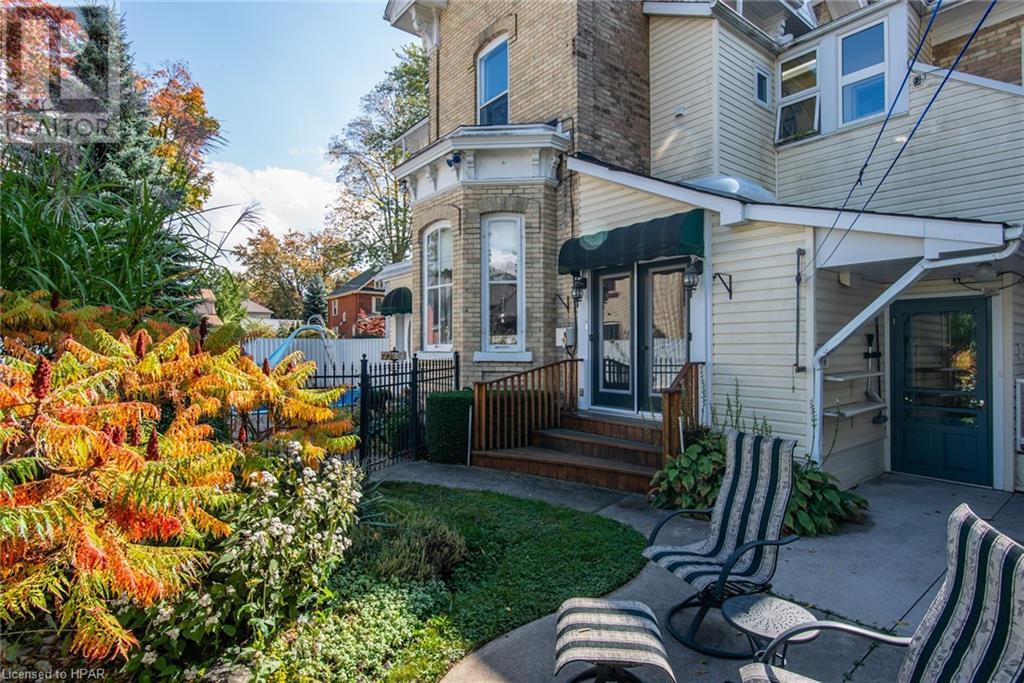 14 Nile Street, Stratford, Ontario  N5A 4B8 - Photo 8 - 40495120