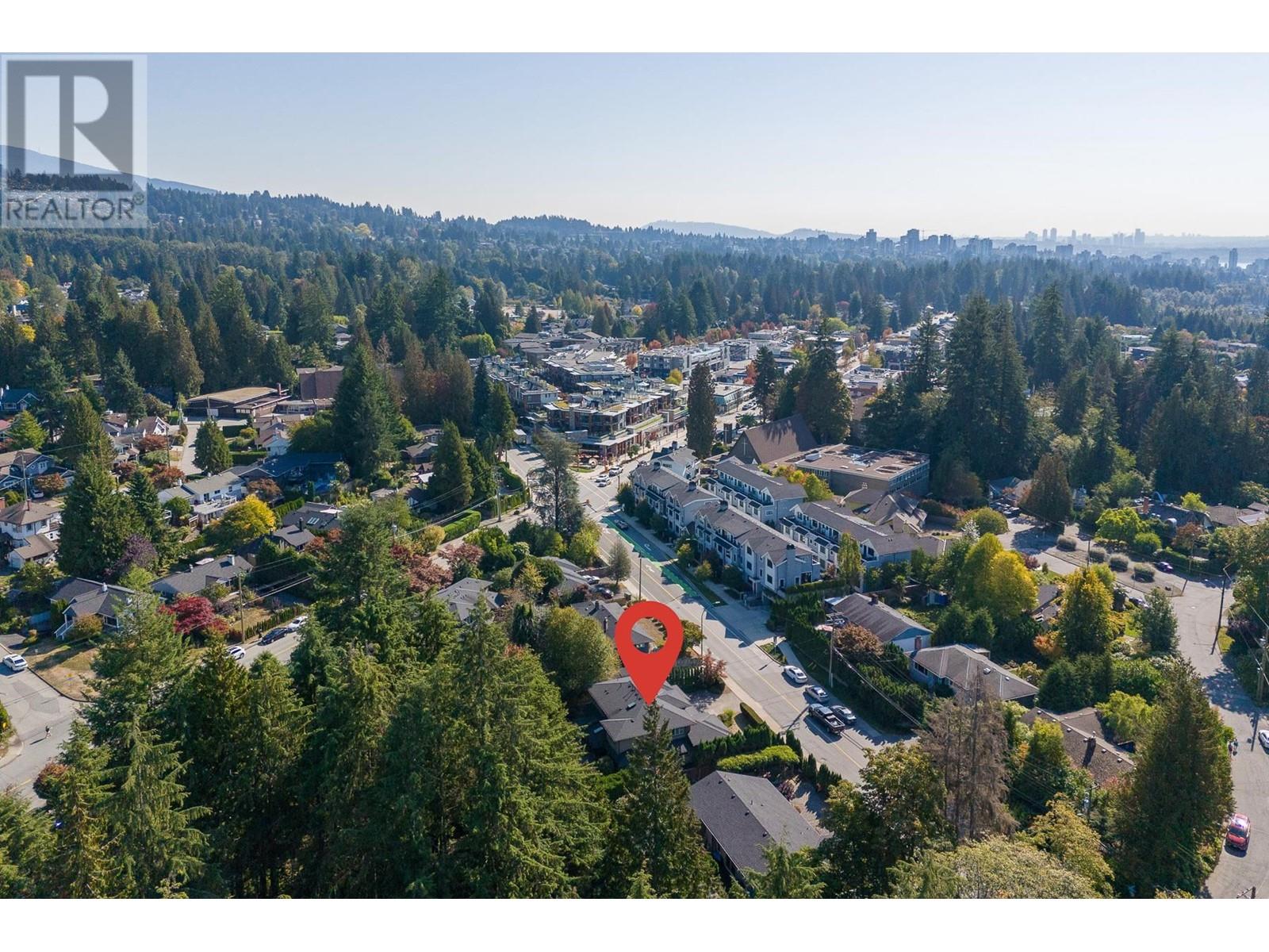 1138 Ridgewood Drive, North Vancouver, British Columbia  V7R 1J3 - Photo 39 - R2823036