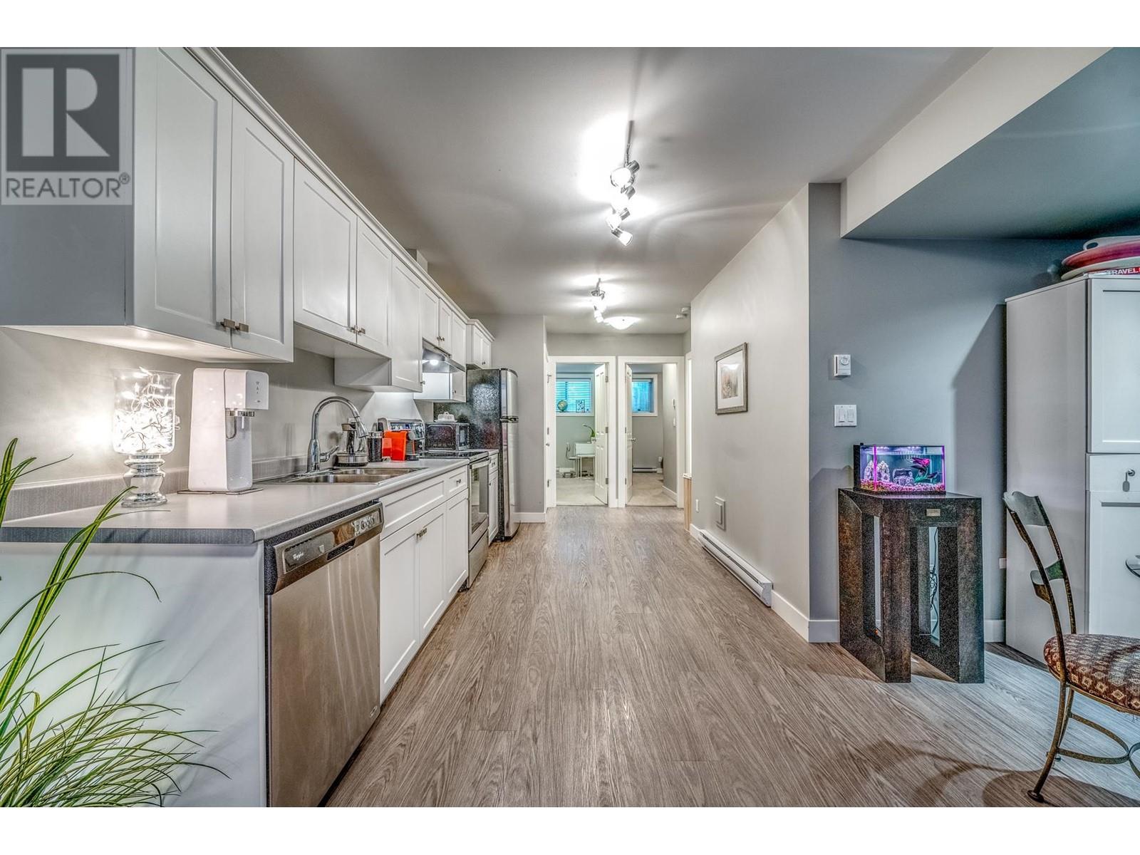 1138 Ridgewood Drive, North Vancouver, British Columbia  V7R 1J3 - Photo 33 - R2823036