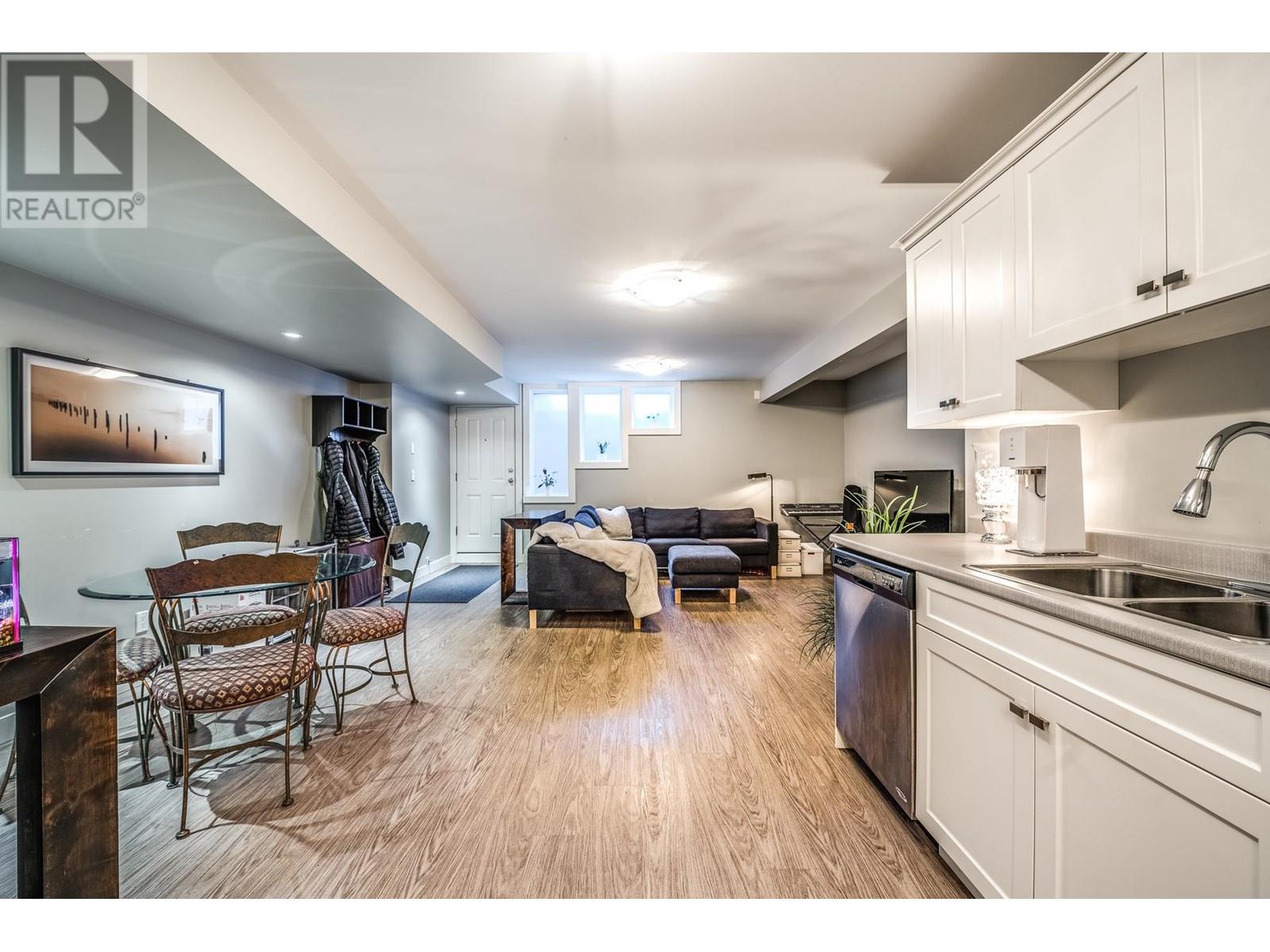 1138 Ridgewood Drive, North Vancouver, British Columbia  V7R 1J3 - Photo 32 - R2823036