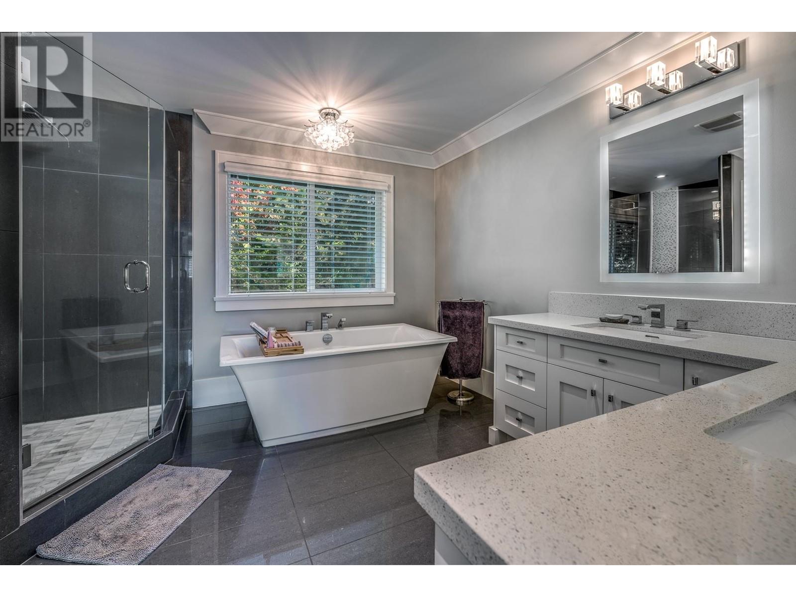 1138 Ridgewood Drive, North Vancouver, British Columbia  V7R 1J3 - Photo 21 - R2823036