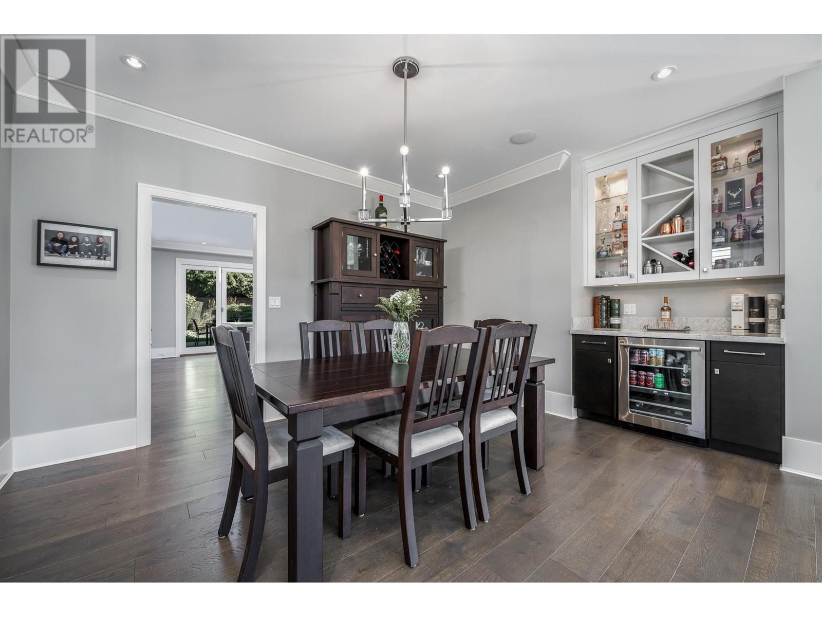 1138 Ridgewood Drive, North Vancouver, British Columbia  V7R 1J3 - Photo 13 - R2823036