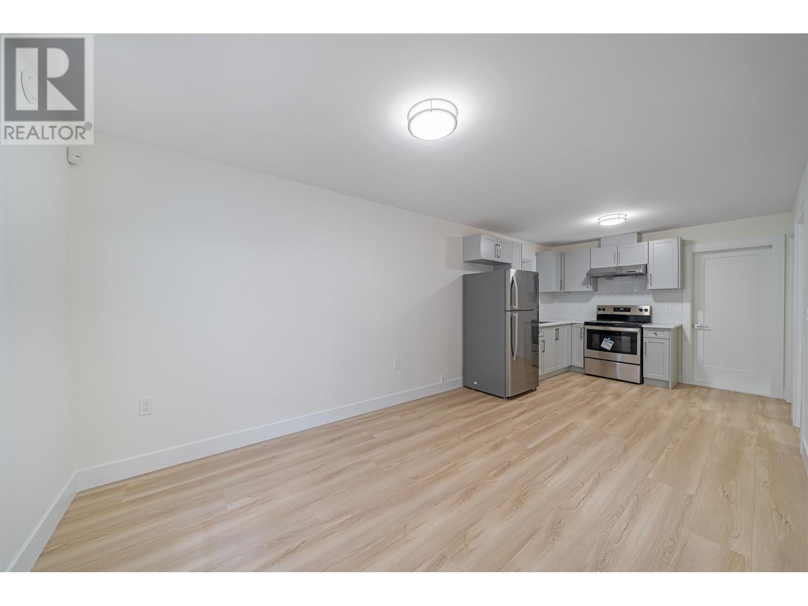 7635 Burgess Street, Burnaby, British Columbia  V3N 3J2 - Photo 33 - R2817587