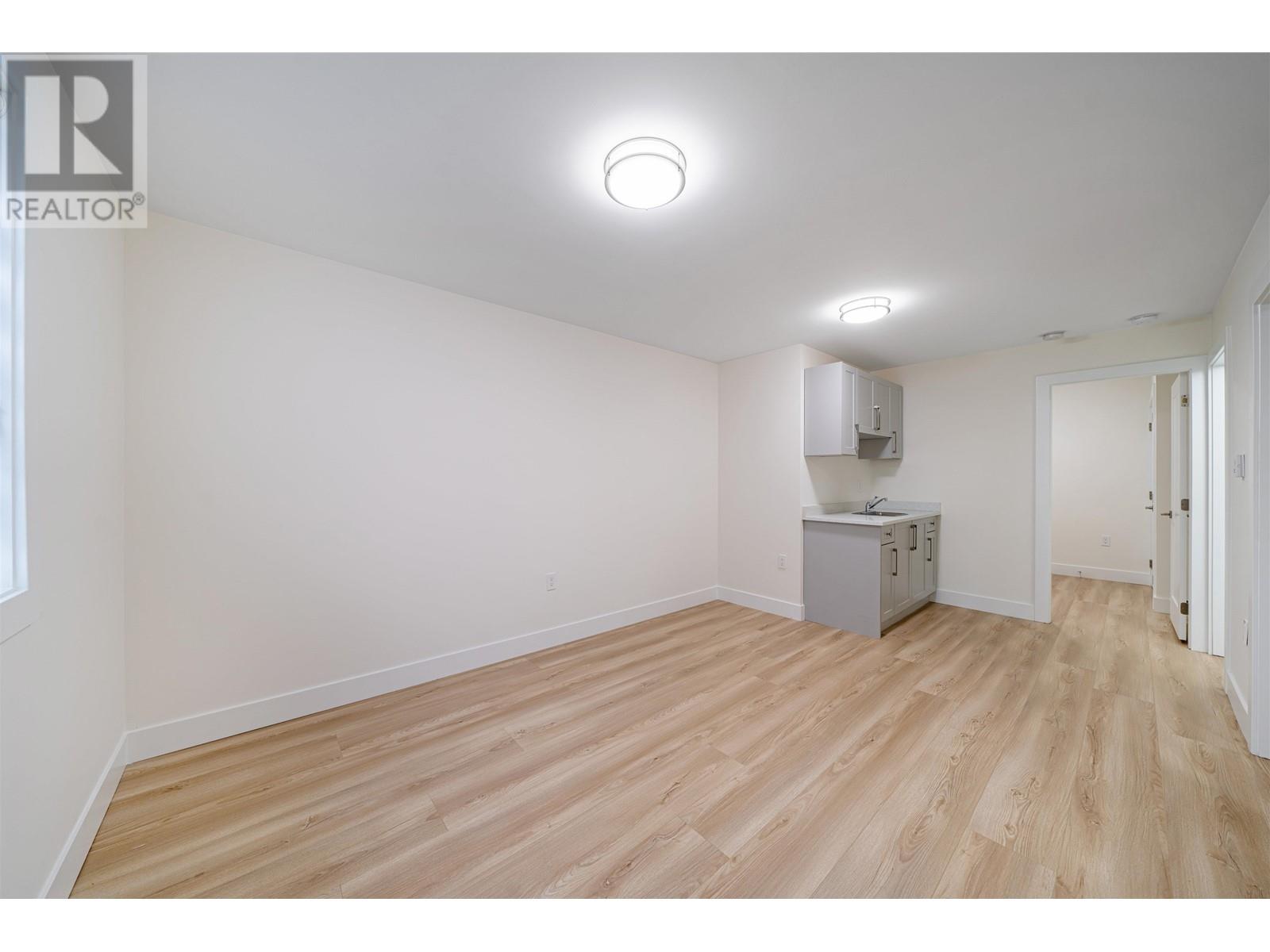 7635 Burgess Street, Burnaby, British Columbia  V3N 3J2 - Photo 29 - R2817587