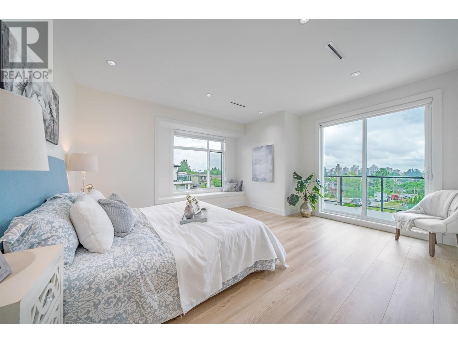 7635 Burgess Street, Burnaby, British Columbia  V3N 3J2 - Photo 14 - R2817587