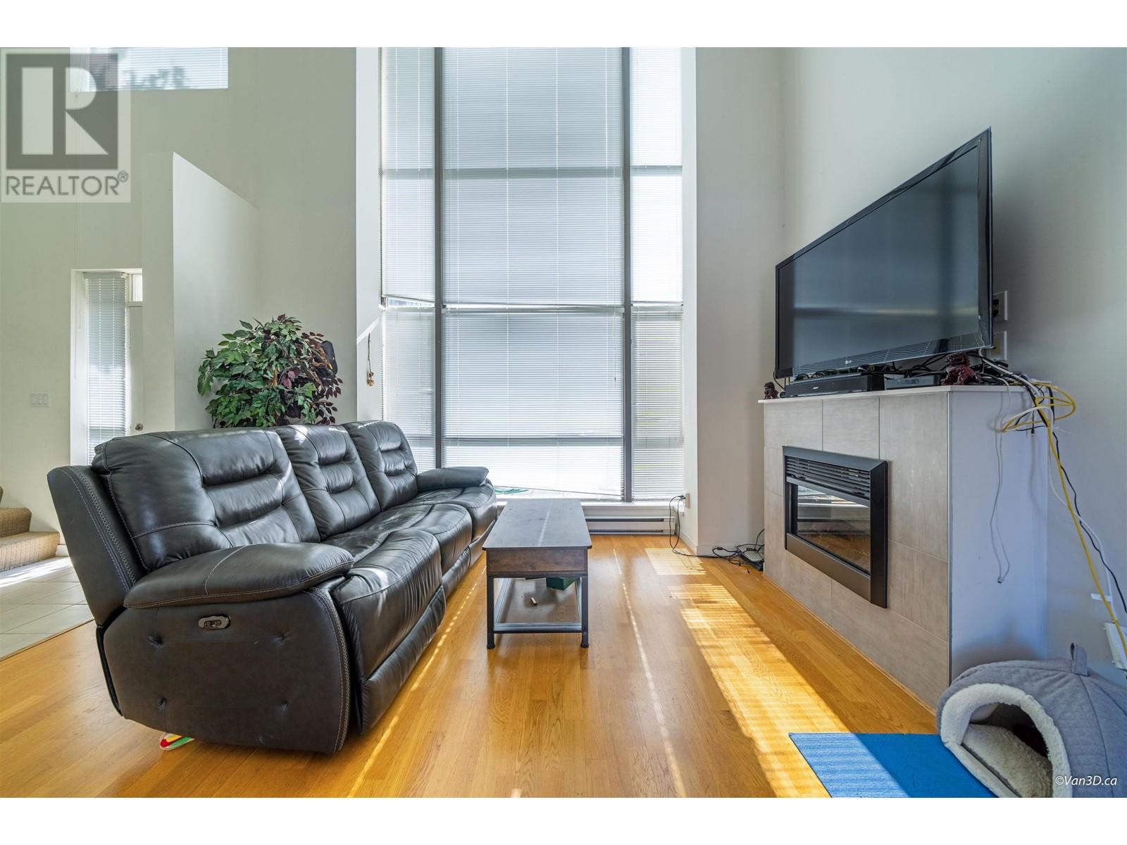 14 4118 Dawson Street, Burnaby, British Columbia  V5C 0A3 - Photo 3 - R2822944