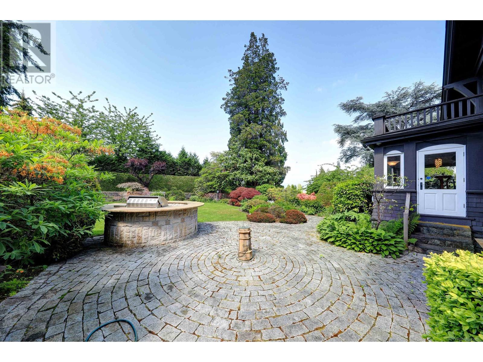 Listing Picture 33 of 34 : 1080 WOLFE AVENUE, Vancouver / 溫哥華 - 魯藝地產 Yvonne Lu Group - MLS Medallion Club Member