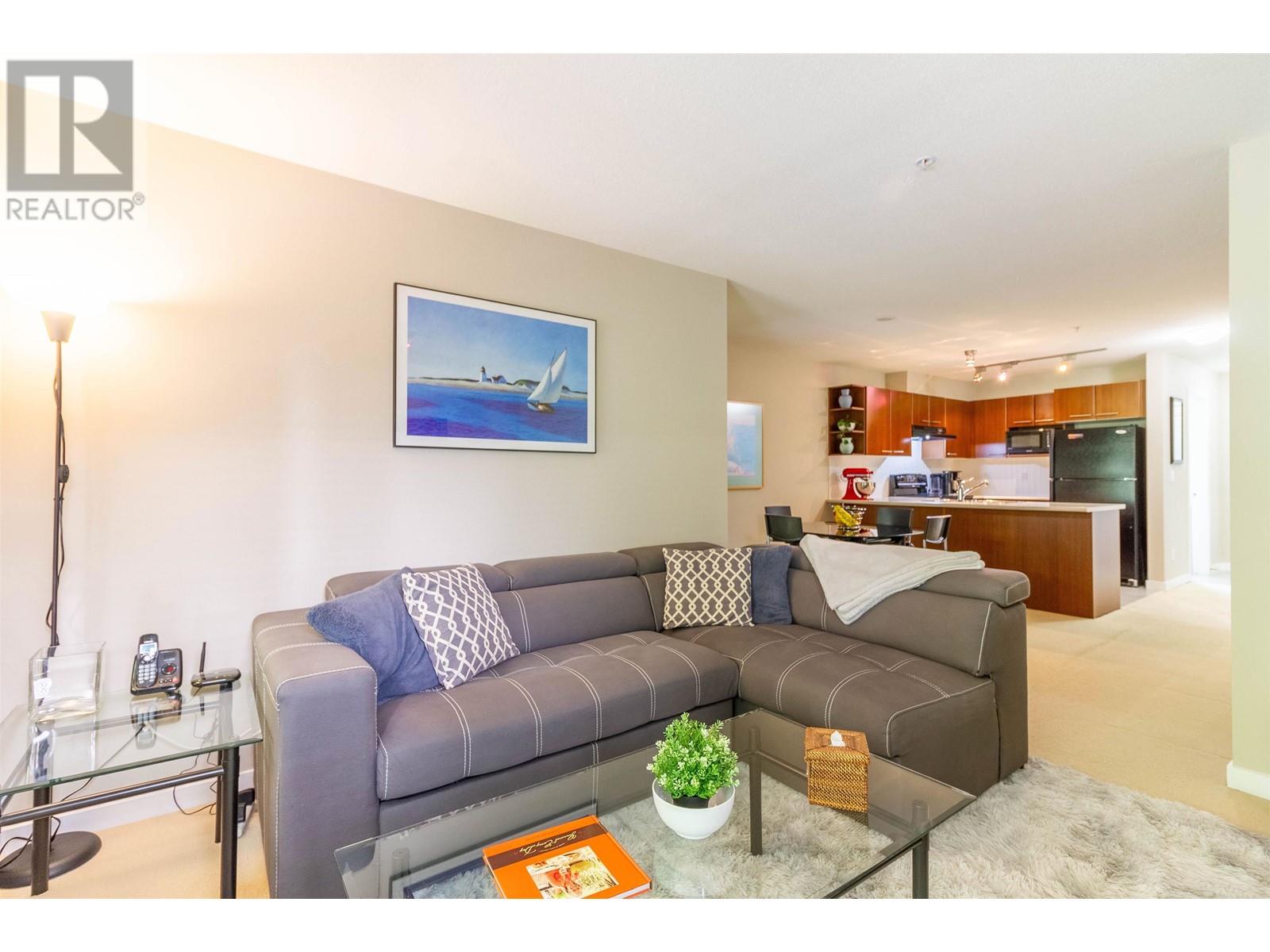 302 4833 Brentwood Drive, Burnaby, British Columbia  V5C 0C3 - Photo 5 - R2817184