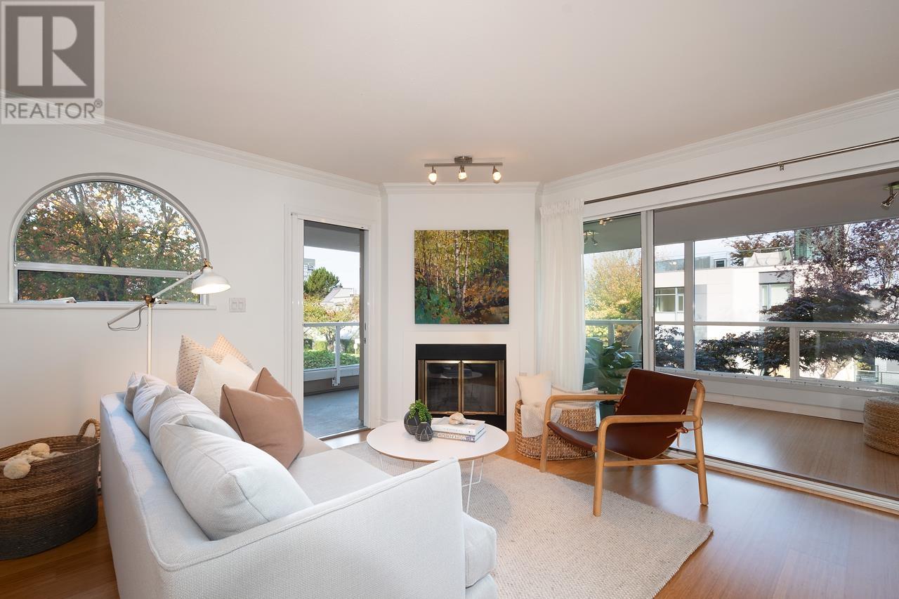 1290 W 8TH AVENUE, vancouver, British Columbia